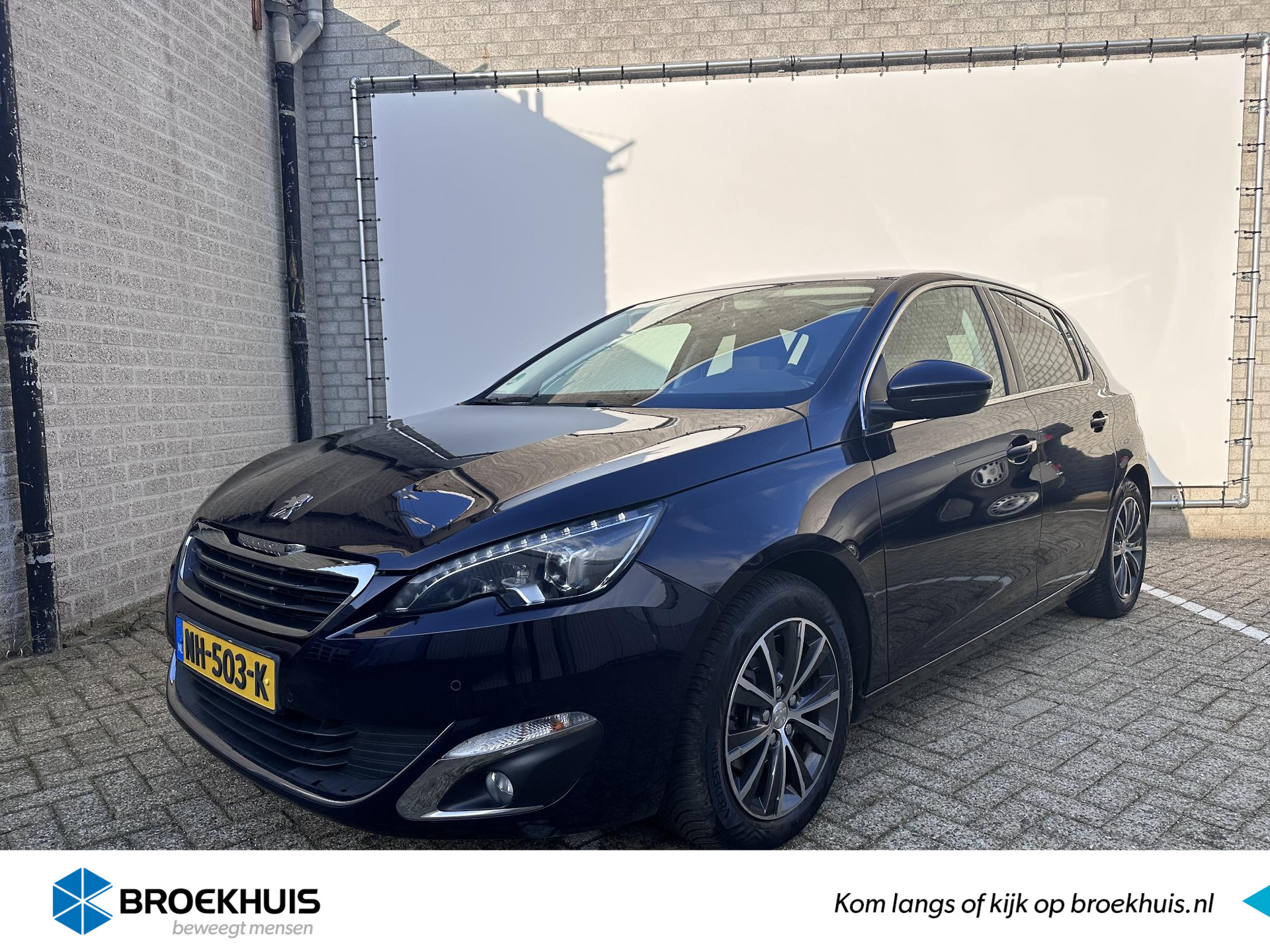 Peugeot 308 1.2 PureTech Allure  | Navigatie | Camera | KeyLess Entry | Climate Control