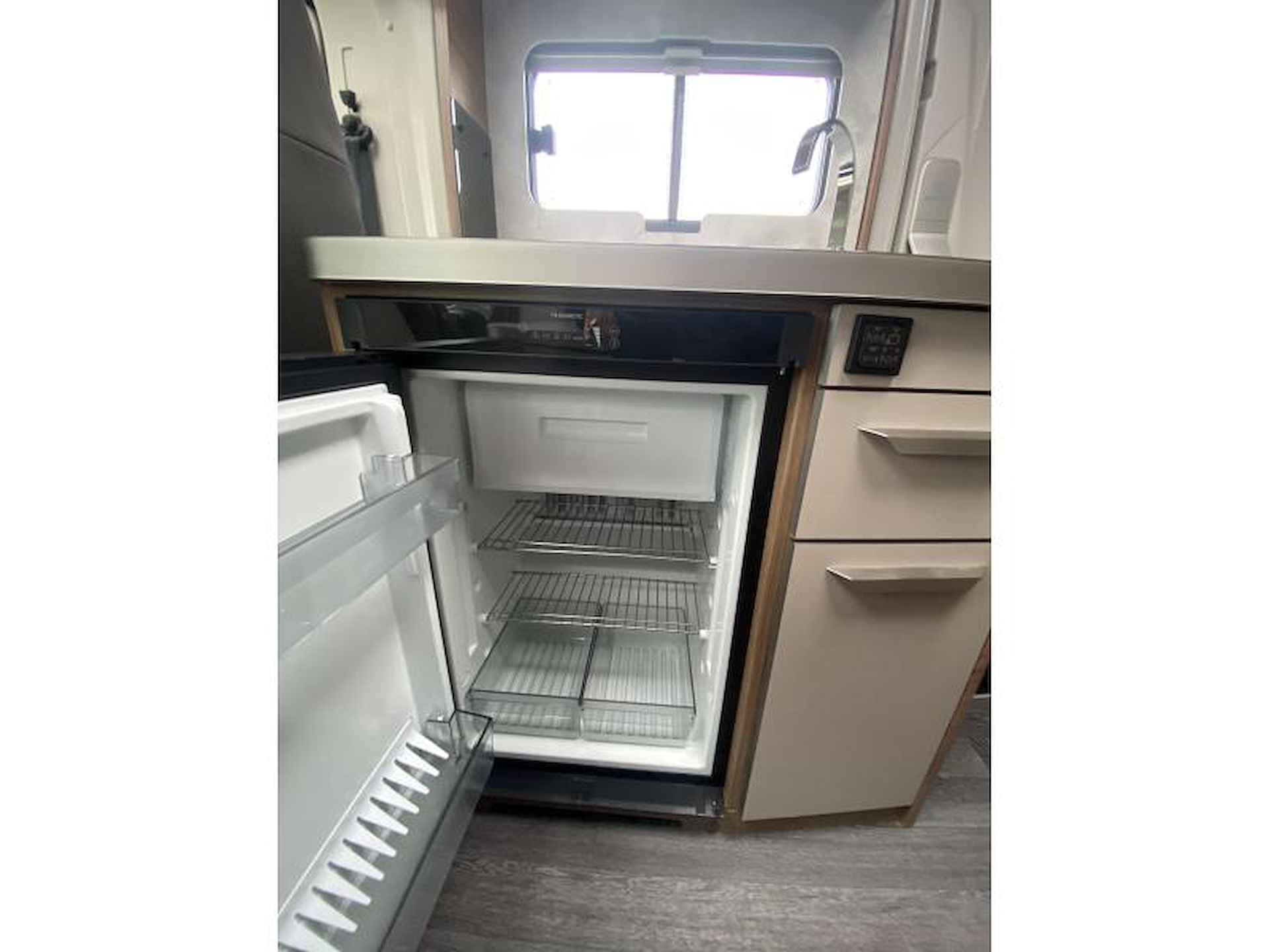 Knaus Vansation  Van Ti 550 MF - 18/25