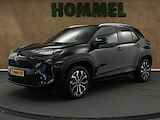 Toyota Yaris Cross 1.5 Hybrid Business Plus - PANORAMADAK - APPLE CARPLAY/ANDROID AUTO - ADAPTIEVE CRUISE CONTROL - ELEKTRISCHE ACHTERKLEP - KEYLESS ENTRY/START - HEAD UP DISPLAY - 17 INCH LICHT METALEN VELGEN - NAVIGATIESYSTEEM