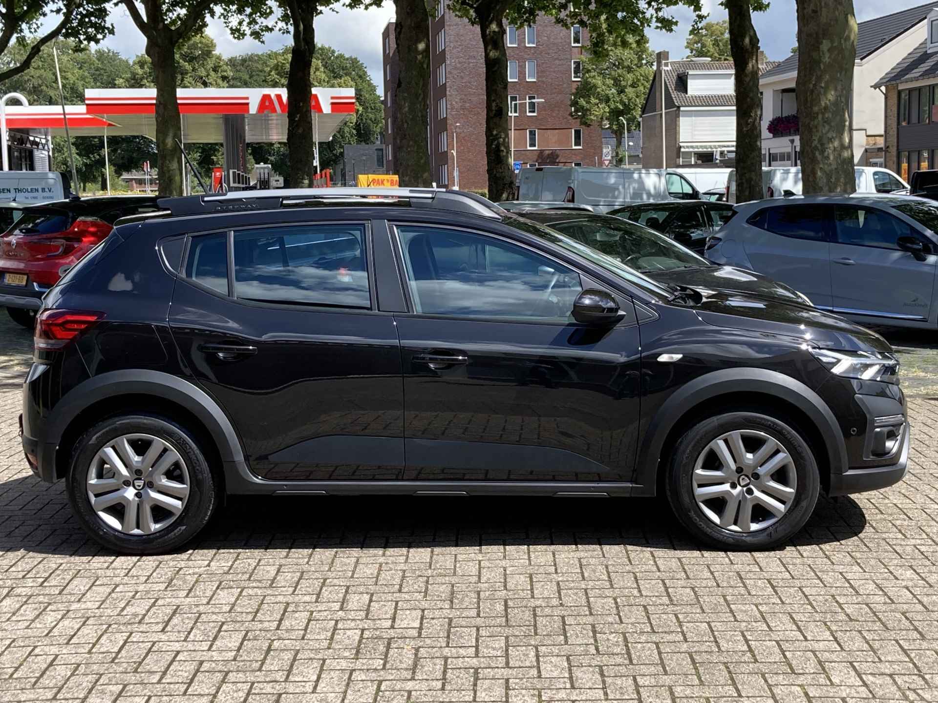 Dacia SANDERO Stepway 1.0 TCe 100 Bi-Fuel Comfort - 5/44