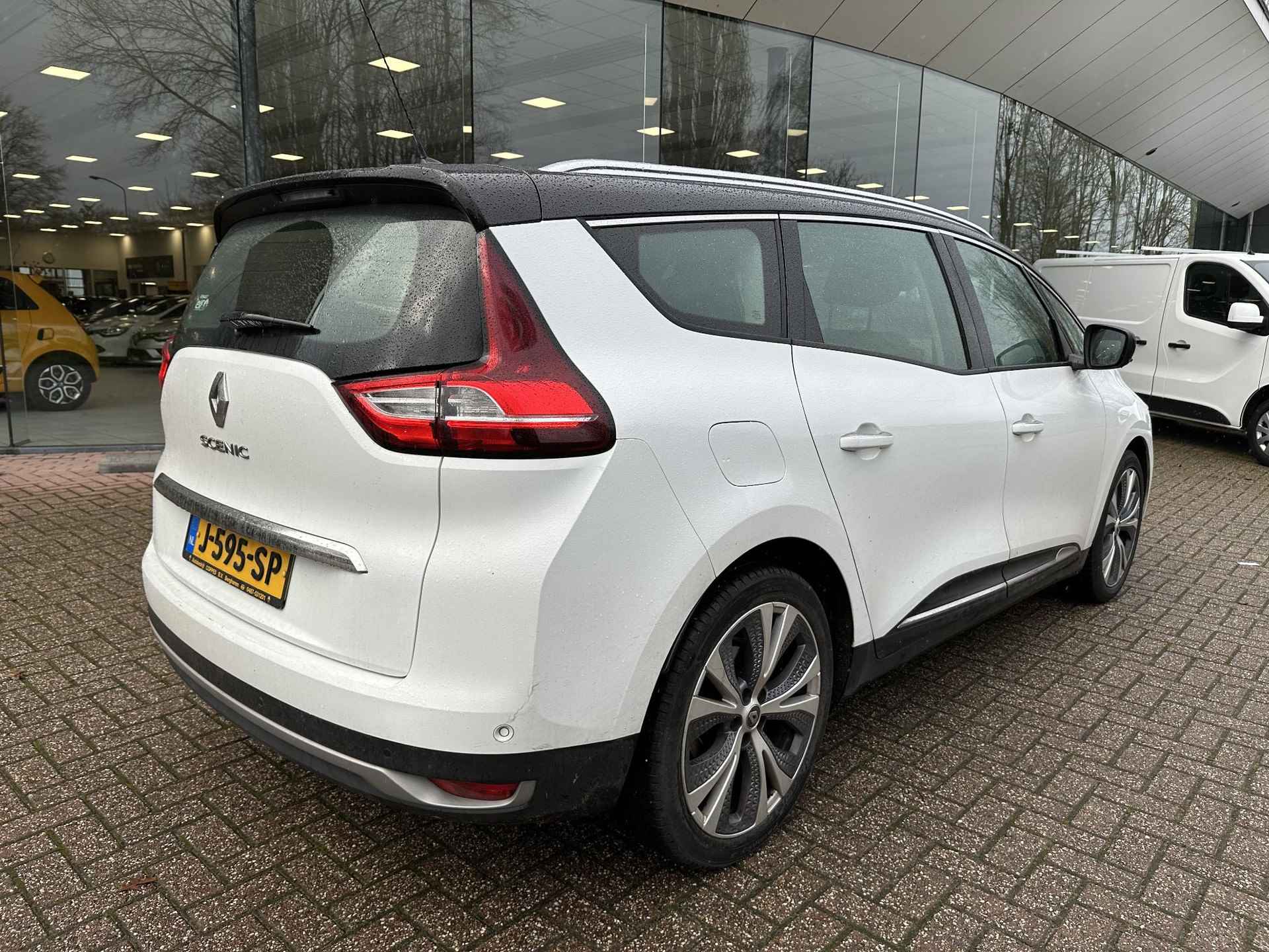 Renault Grand Scénic 1.3 TCe 140 Intens 7p. | Navi 8,7" | Clima | Cruise | LM velgen 20" | PDC V+A + Camera | Apple Carplay/Android Auto - 3/25