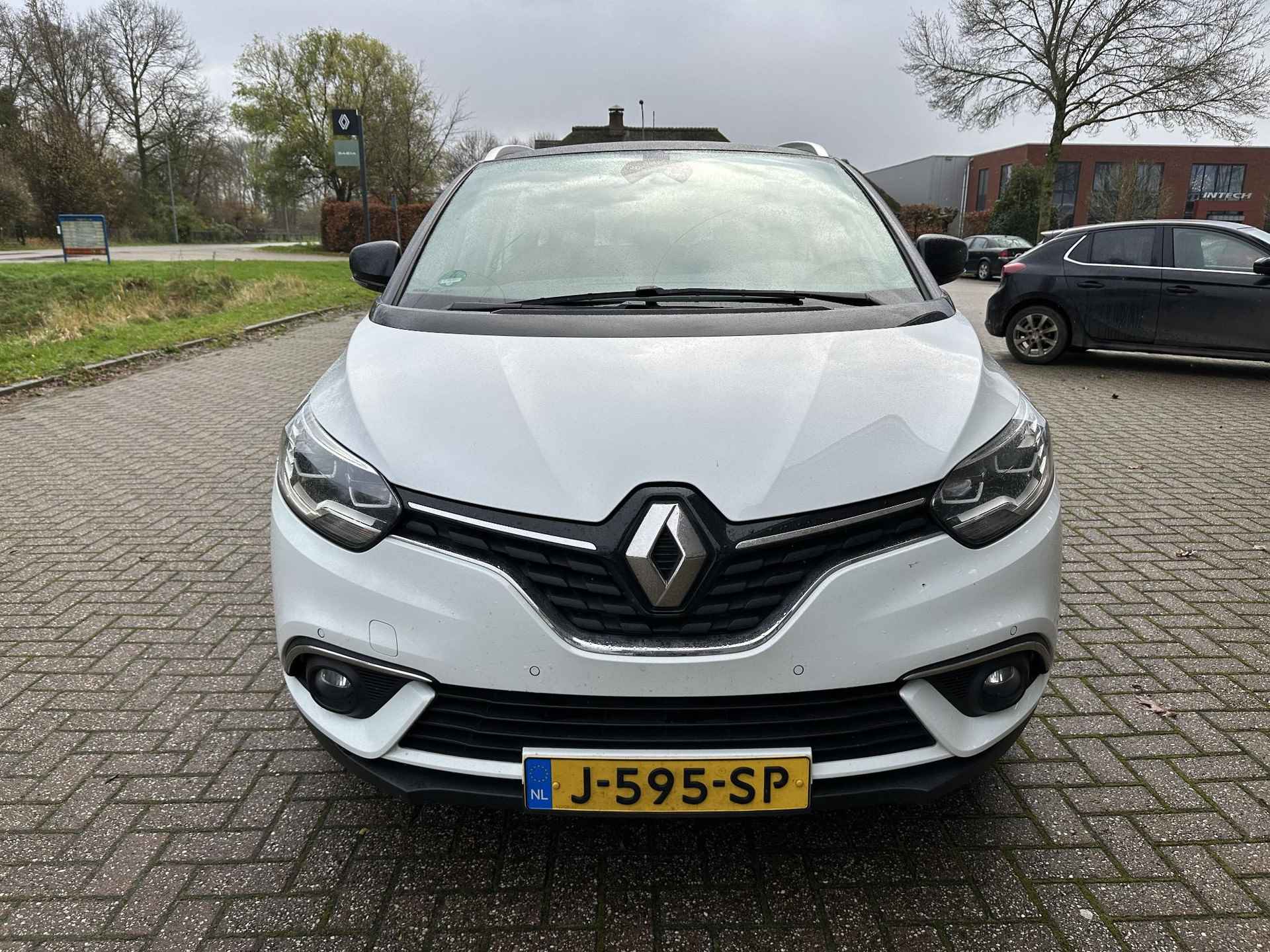 Renault Grand Scénic 1.3 TCe 140 Intens 7p. | Navi 8,7" | Clima | Cruise | LM velgen 20" | PDC V+A + Camera | Apple Carplay/Android Auto - 4/25