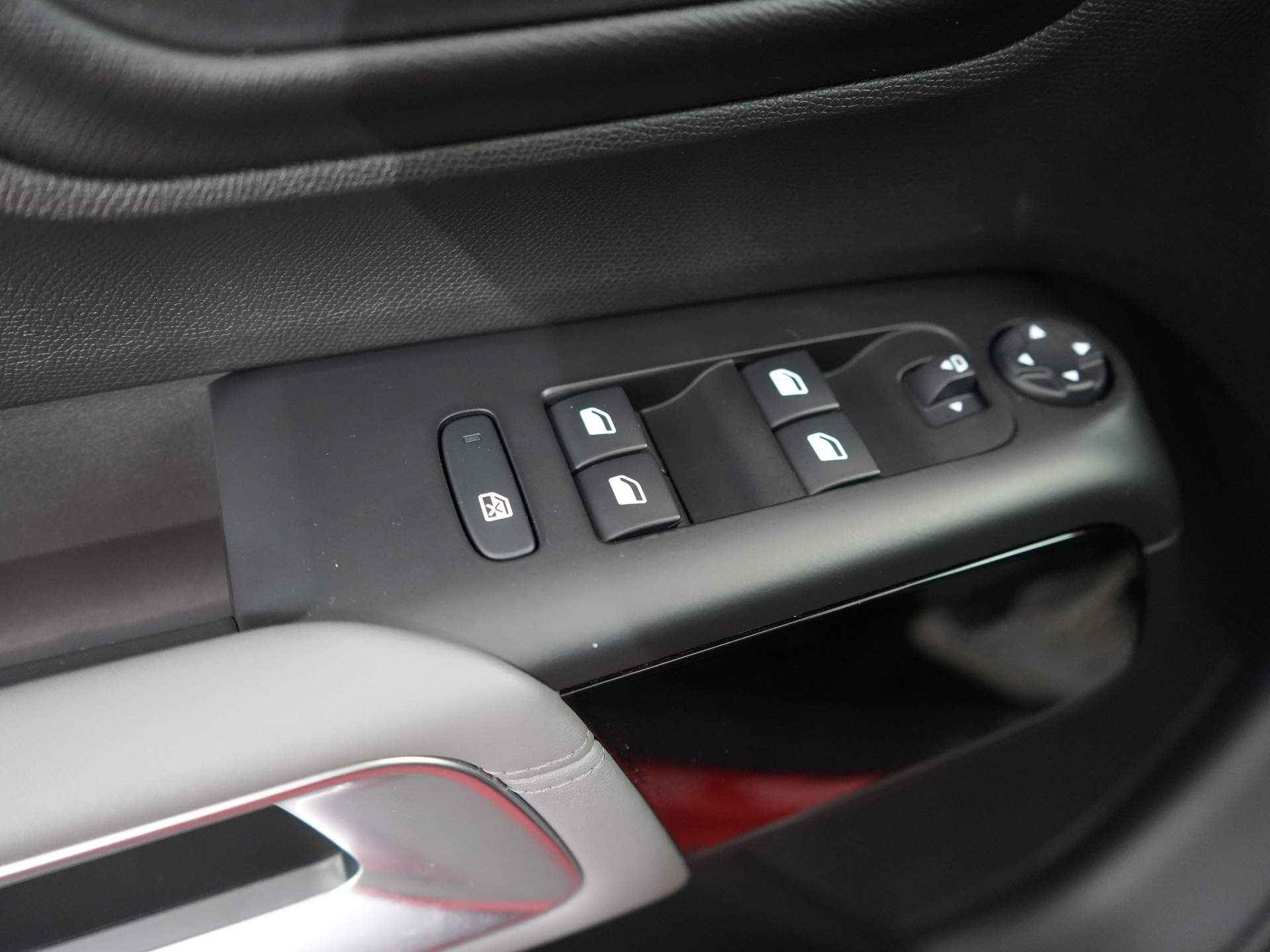 Citroën C5 Aircross 1.2 PureTech Business | Navigatie | Camera | Carplay | Sensoren | Lichtmetalen velgen 18" | Cruise control - 27/36