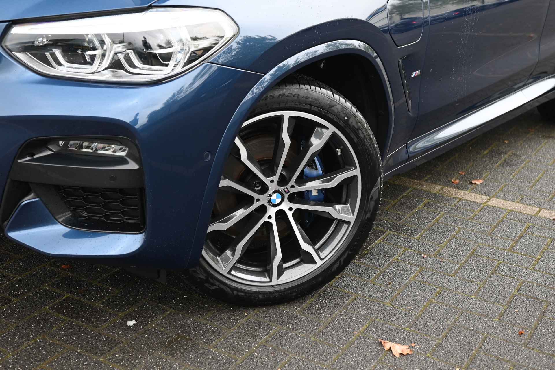 BMW X3 xDrive30e High Executive M Sport Automaat / Panoramadak / Trekhaak / Sportstoelen / Stoelverwarming / Adaptieve LED / Head-Up / Live Cockpit Professional / Harman Kardon / Parking Assistant Plus - 30/38