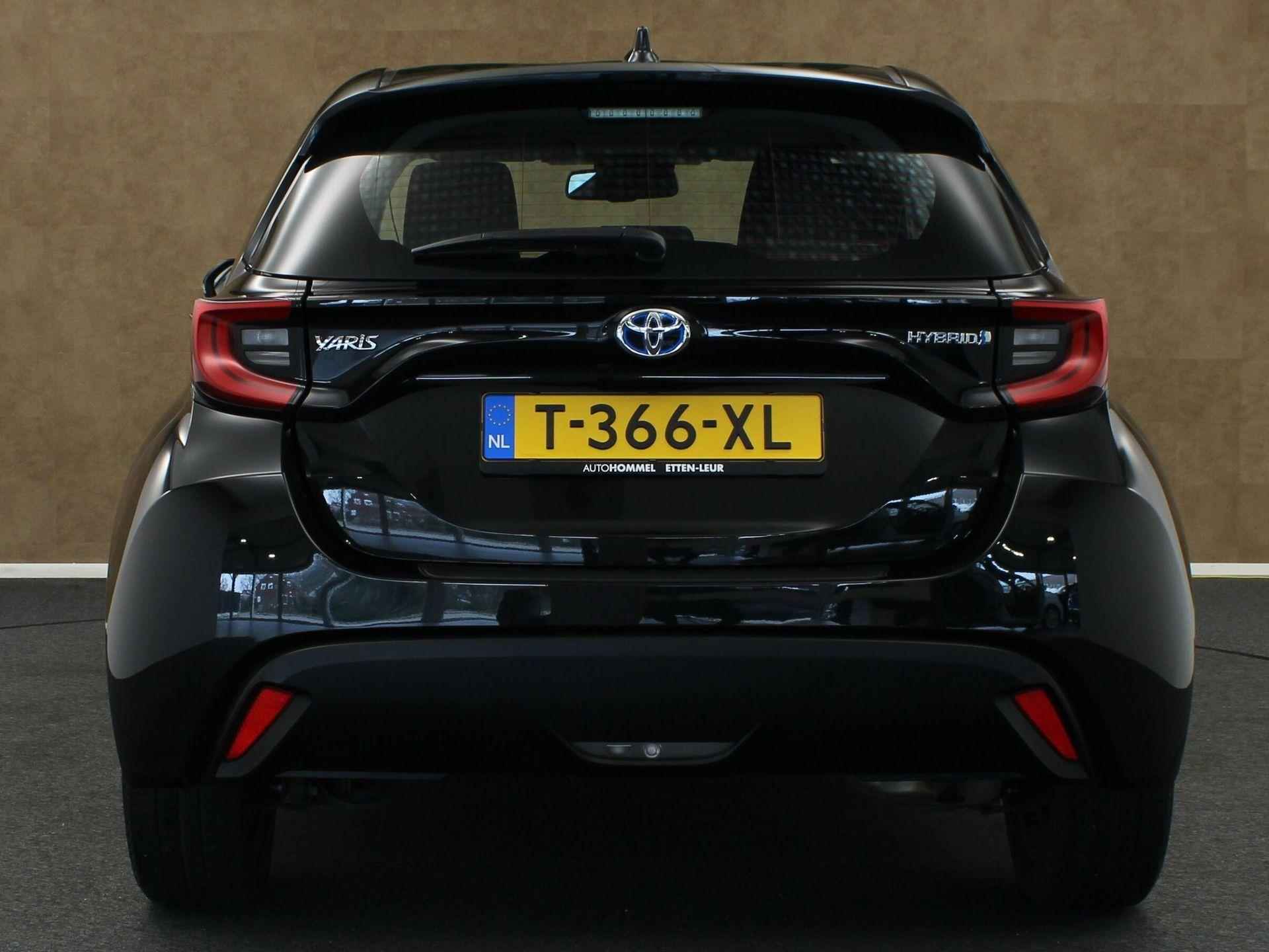 Toyota Yaris 1.5 Hybrid Dynamic - APPLE CARPLAY - ADAPTIEVE CRUISE CONTROL - CLIMATE CONTROL - ACHTERUITRIJCAMERA - KEYLESS START/ENTRY - LICHTMETALEN VELGEN 16 INCH - BRAKE ASSIST SYSTEM - 6/35