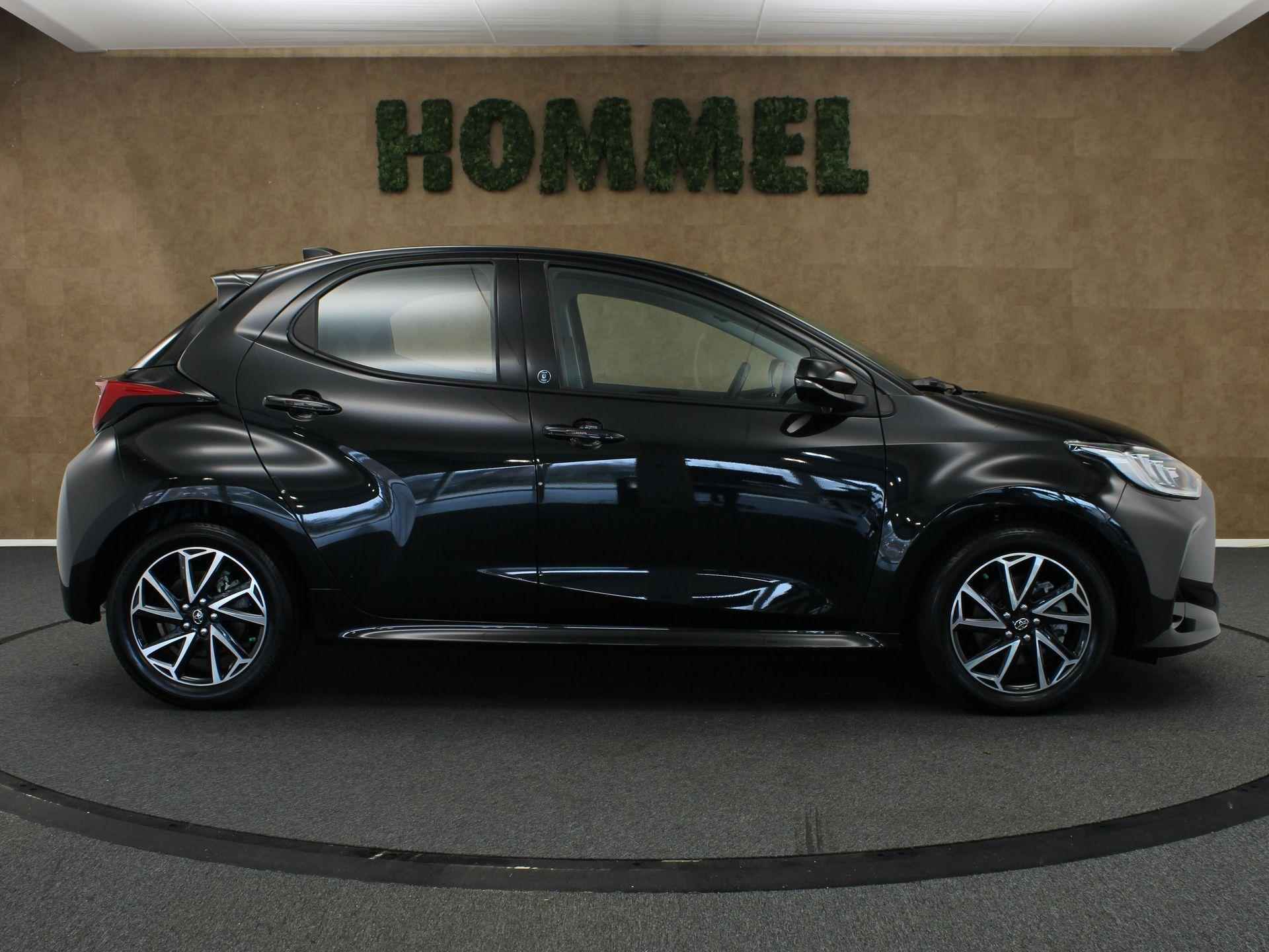 Toyota Yaris 1.5 Hybrid Dynamic - APPLE CARPLAY - ADAPTIEVE CRUISE CONTROL - CLIMATE CONTROL - ACHTERUITRIJCAMERA - KEYLESS START/ENTRY - LICHTMETALEN VELGEN 16 INCH - BRAKE ASSIST SYSTEM - 8/35