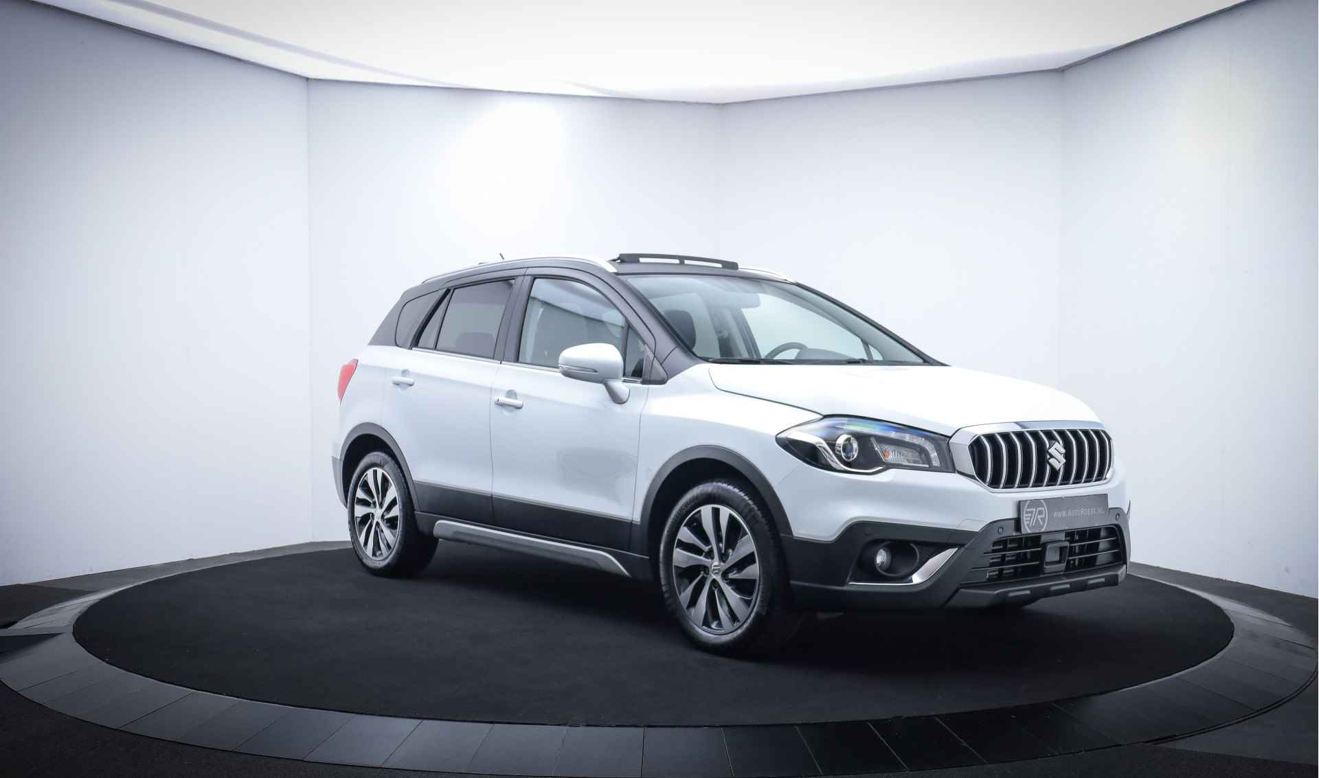 Suzuki S-Cross 1.4 140Pk Aut AllGrip Stijl PANO/CAMERA/LED/KEYLESS/LEDER/STOELVERW./NAVI/ACC/AFN TREKHAAK/LMV - 3/28