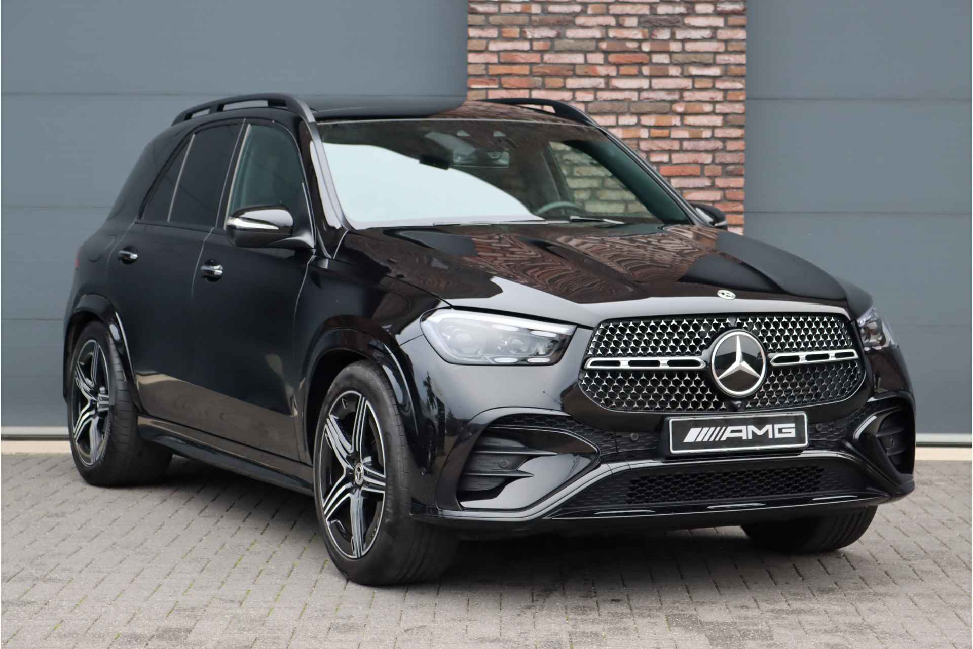 Mercedes-Benz GLE 450 4MATIC AMG Line Aut9 | Luchtvering | Distronic+ | Trekhaak | Panoramadak | Memory | Burmester | Keyless Go | Augmented Reality | Rijassistentiepakket | - 4/46