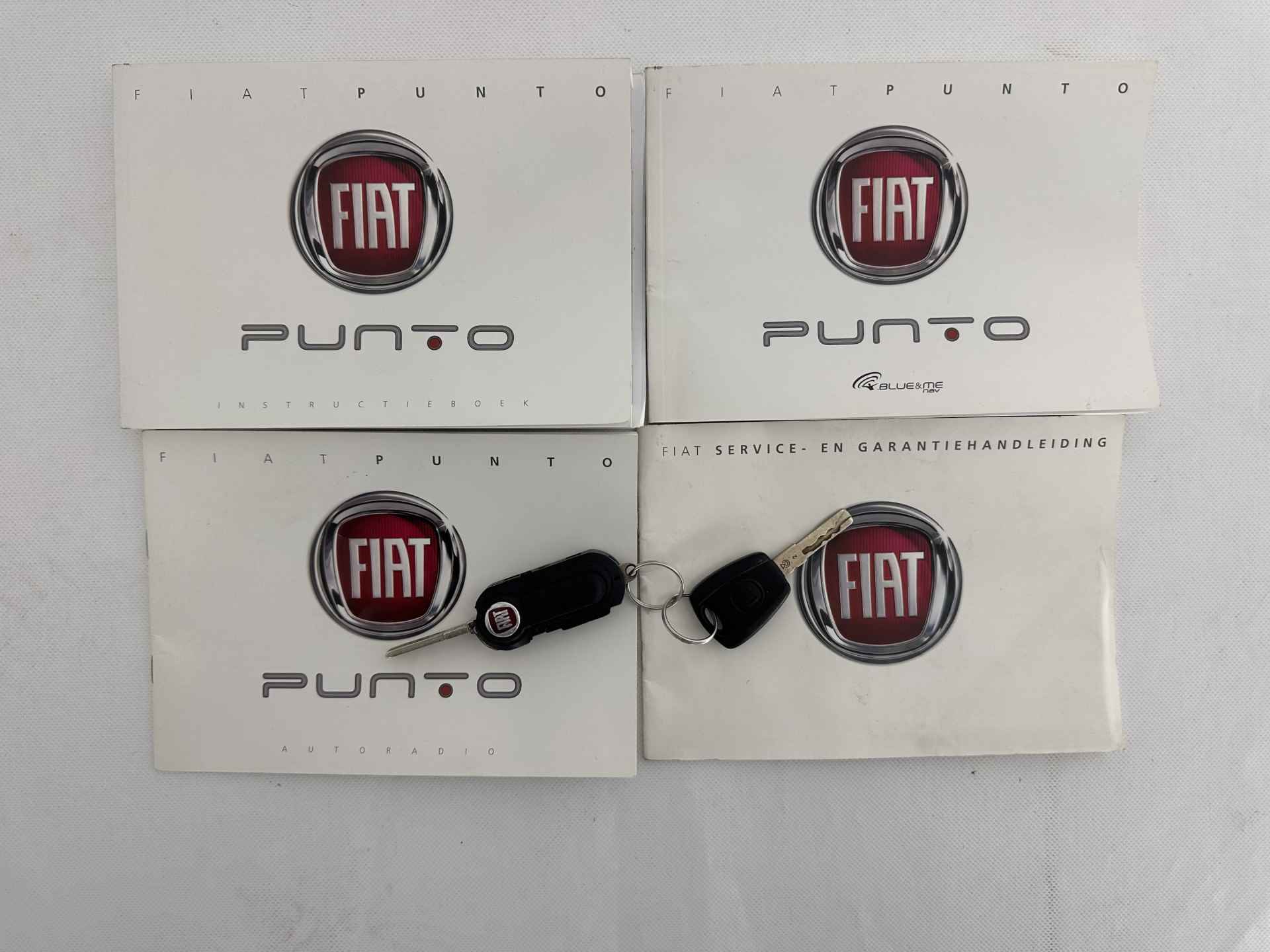 Fiat Punto Evo 1.3 M-Jet Dynamic *TOM-TOM-NAVIGATION | AIRCO | RADIO-CD-MP3 | COMFORT-SEATS | 15''ALU - 26/31