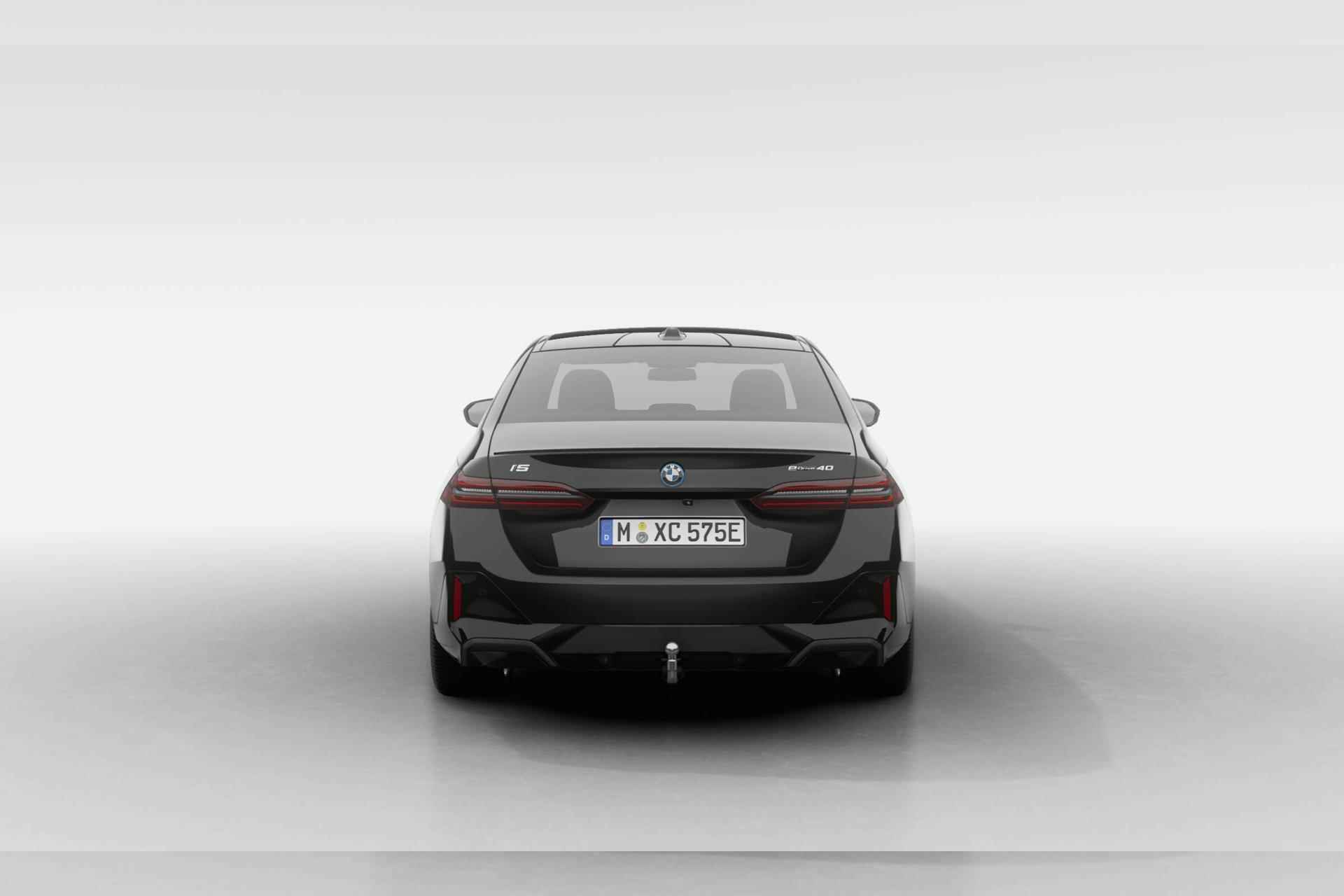BMW i5 Sedan eDrive40 | M Sport Pro | Innovation Pack | Travel Pack | Comfort Pack - 5/20