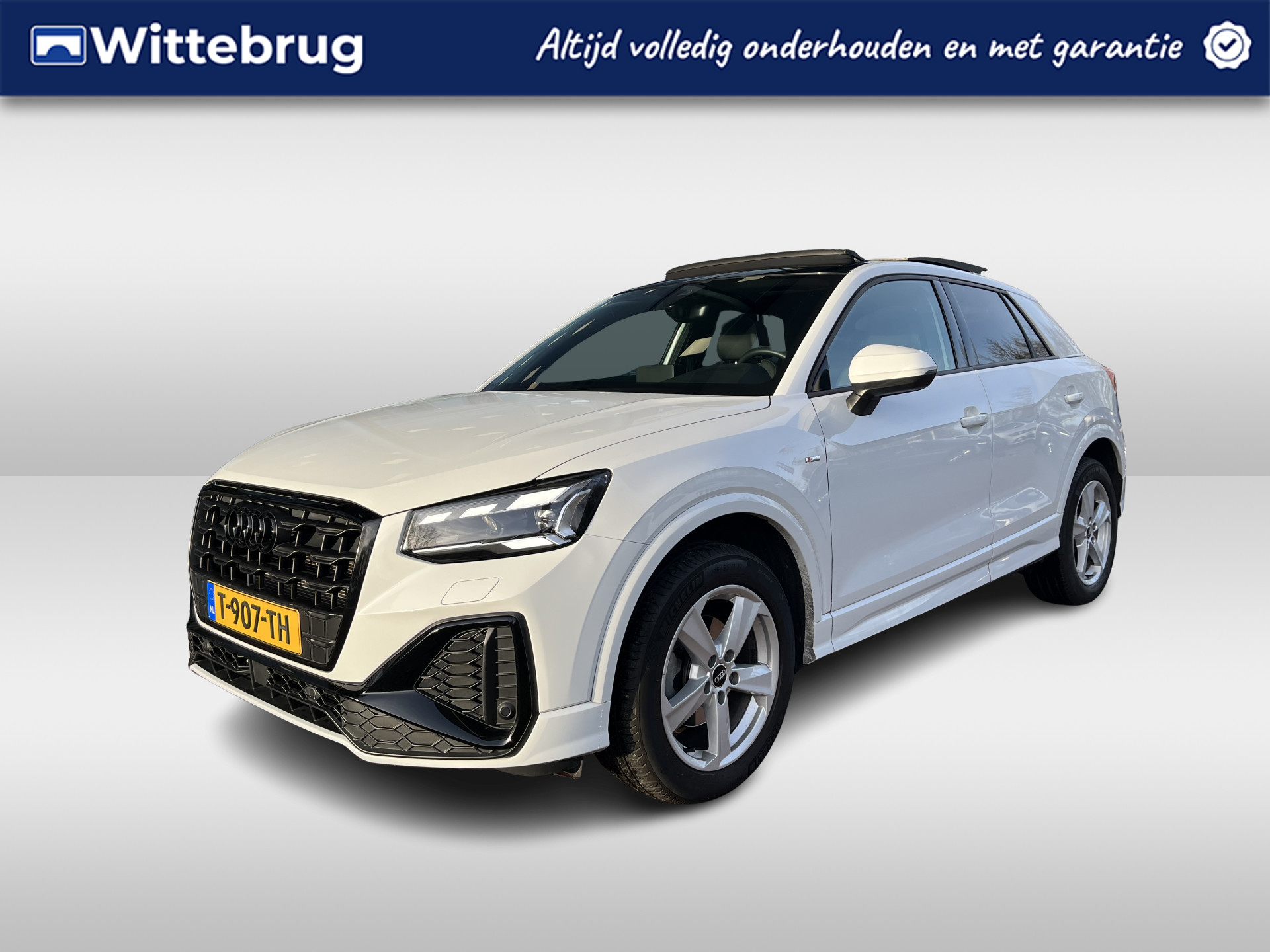 Audi Q2 35 TFSI S Edition / Panoramadak / Optiek zwart / Privacy glass / Matrix / Stoelverwarming / Afneembare trekhaak