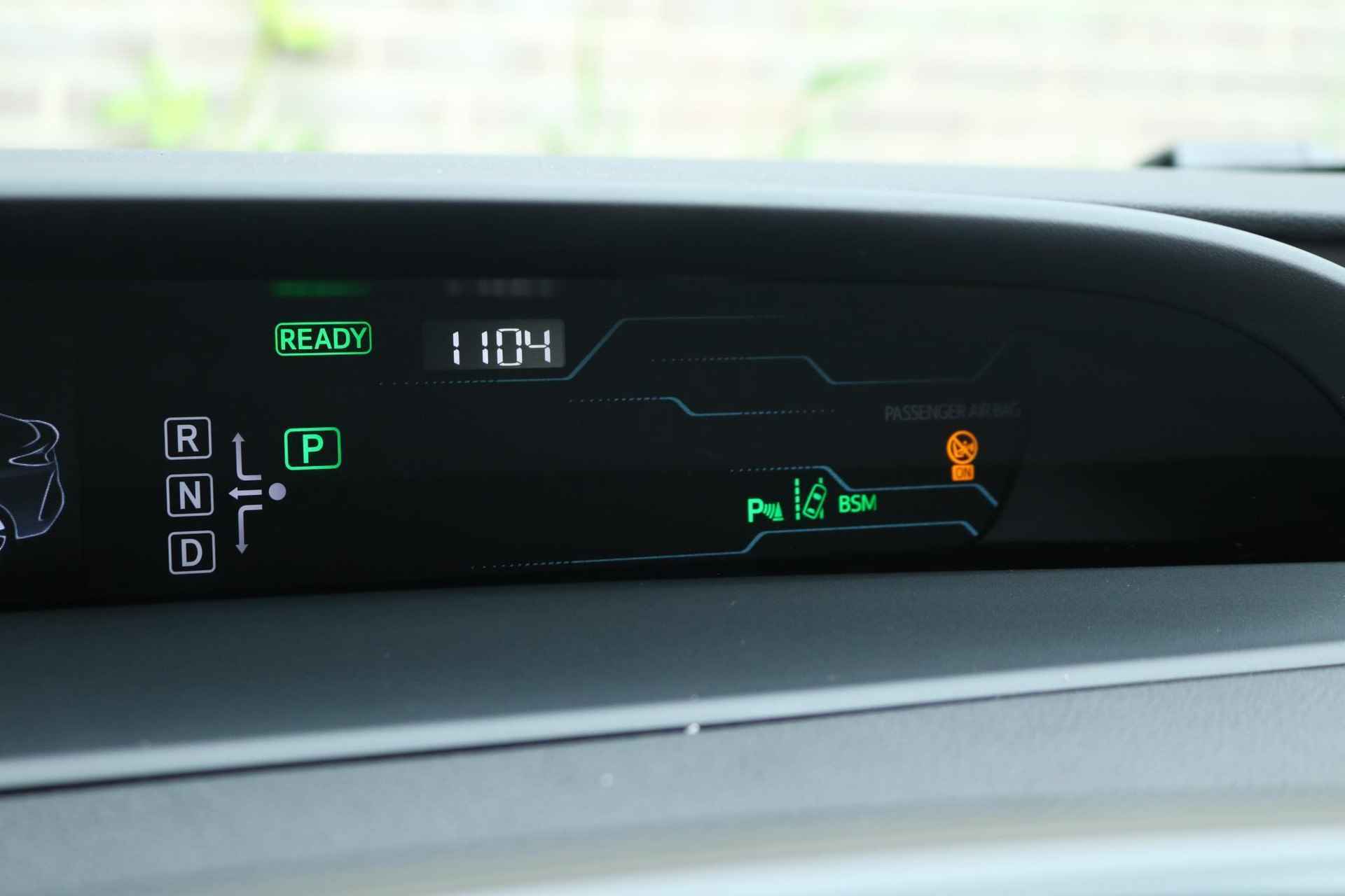 Toyota Prius 1.8 Plug-in Business Plus, Parkeersensoren, NAVI, JBL, Stoelverwarming, HEAD-UP! - 31/45