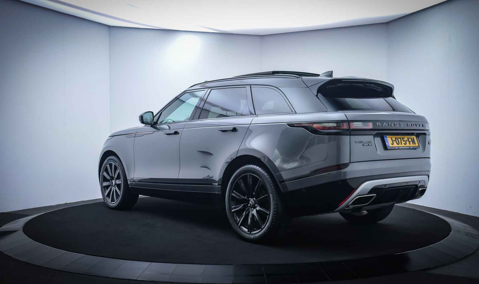 Land Rover Range Rover Velar P300 Turbo AWD R-Dynamic HSE PANO/MEMORY/MERIDIAN/DIGIDASH/HEAD UP/CAMERA/CARPLAY/STUURVERW/STOELVERW+VENT./LANE ASSIST/NAVI/LMV 21'' - 8/35