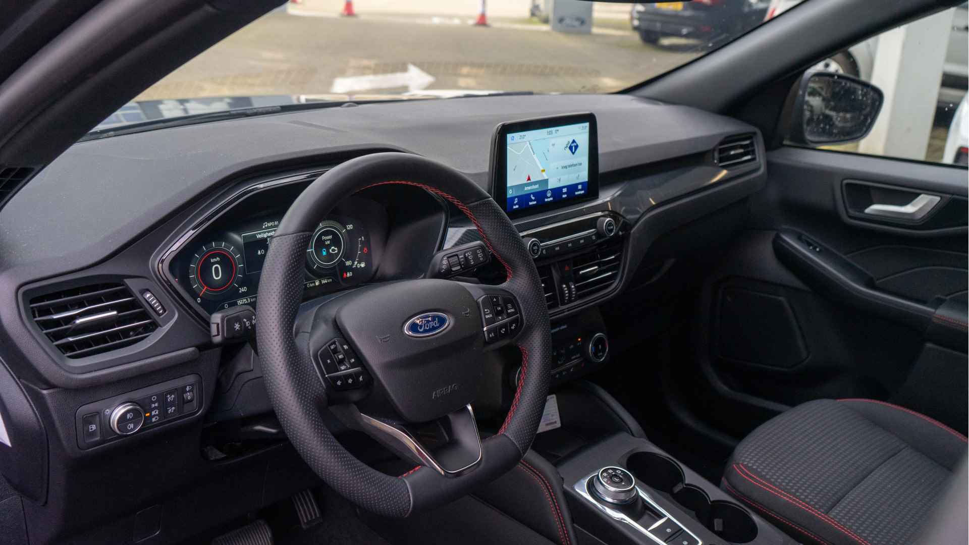 Ford Kuga ST-Line 2.5 Plug-in Hybride 225pk | Winterpakket | Cruise Controle | Climate Controle | Achteruitrijcamera | Lichtmetalen velgen | - 5/24