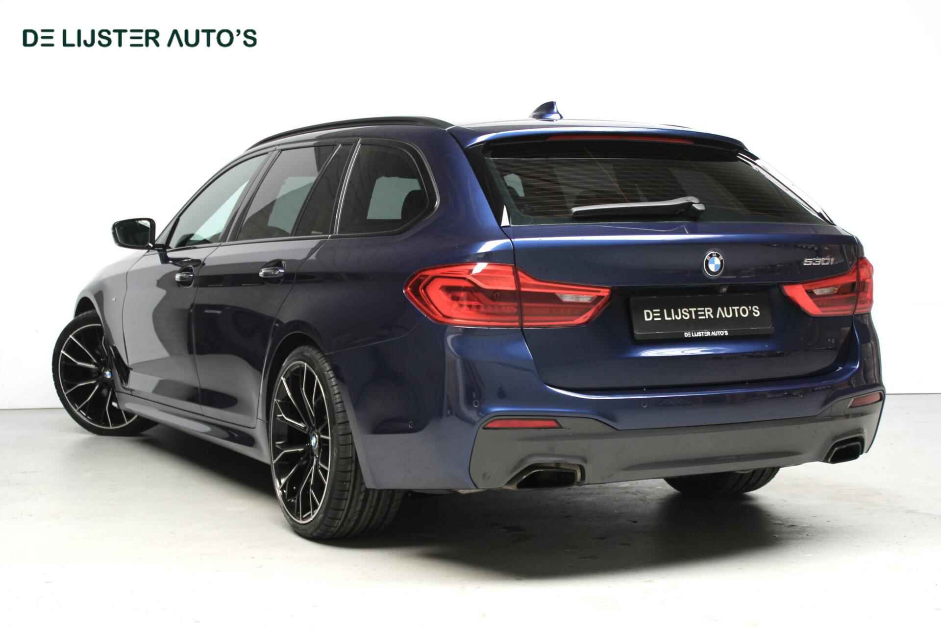 BMW 5-serie Touring 530i M pakket M Sport Automaat 252 PK |PANORAMADAK, CARPLAY, CRUISE, HEAD UP, LUCHTVERING, CAMERA, LED, 20 INCH| - 3/24