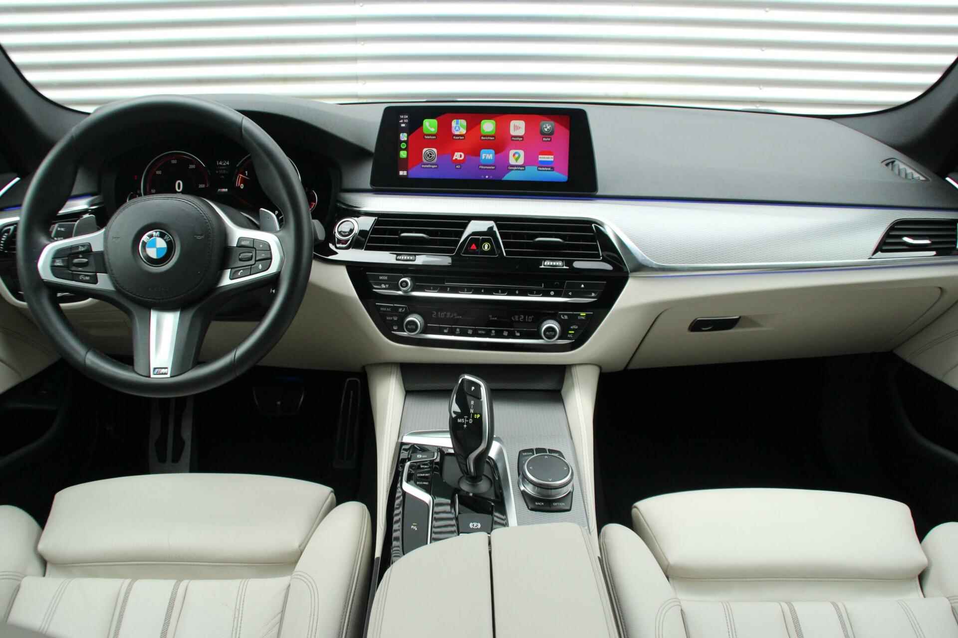 BMW 5-serie Touring 530i M pakket M Sport Automaat 252 PK |PANORAMADAK, CARPLAY, CRUISE, HEAD UP, LUCHTVERING, CAMERA, LED, 20 INCH| - 6/24