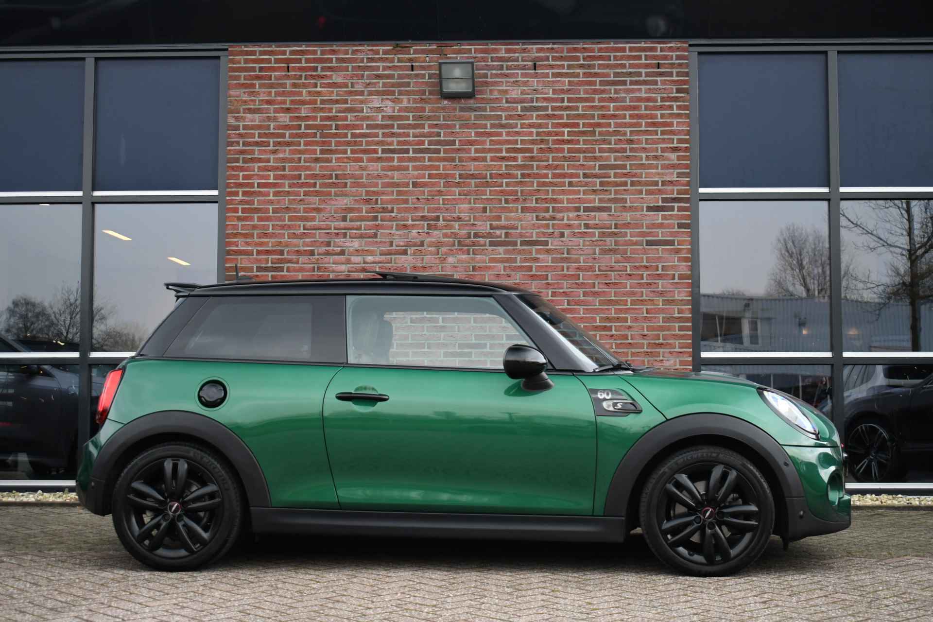 MINI Mini 2.0 Cooper S 60 Years Pano H/K Carplay Camera British-Racing green - 51/85