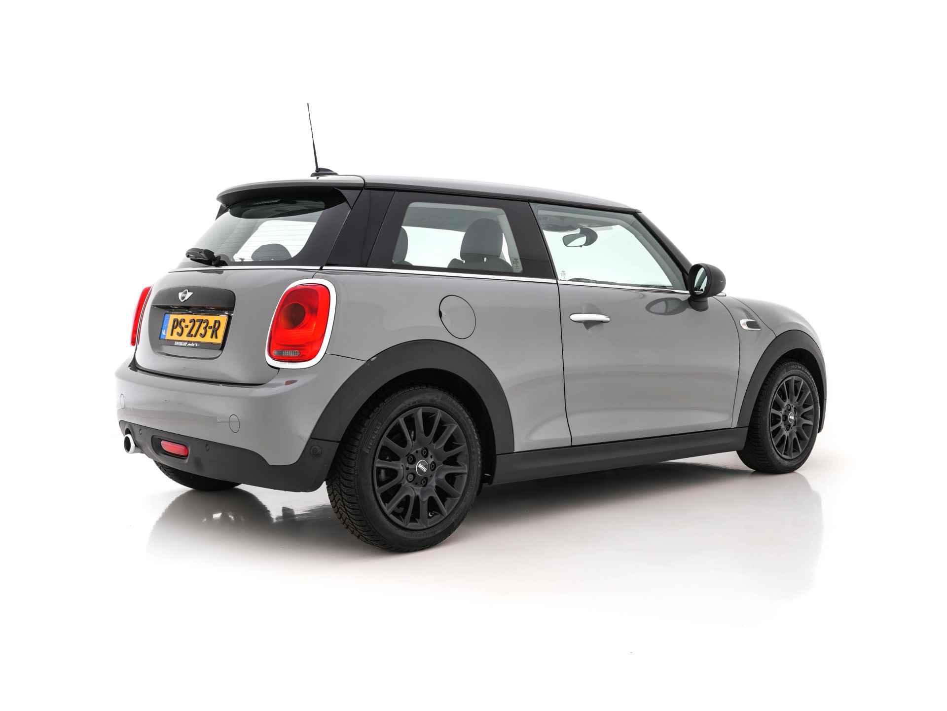 MINI Mini 1.5 One D Business *NAVI-FULLMAP | LEDER-MICROFIBRE | AMBIENT-LIGHT | SPORT-SEATS | AIRCO | CRUISE | PDC | 16''ALU* - 6/26