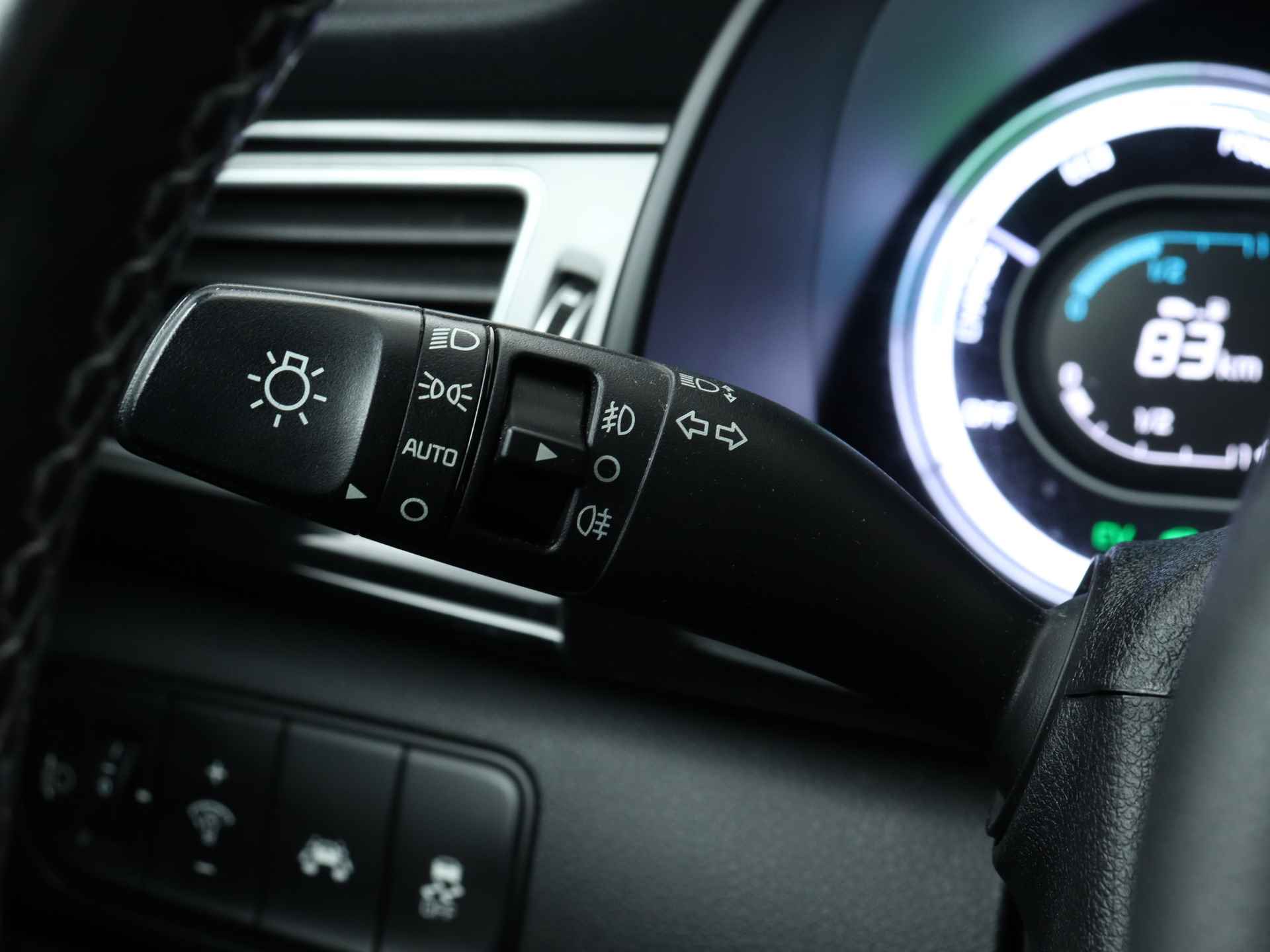 Kia Niro 1.6 GDi Hybrid BusinessLine | Camera | Lederen Bekleding | Stoel-/Stuurverwarming | Luxe auto | Keyless | Navigatie | Trekhaak | - 24/45
