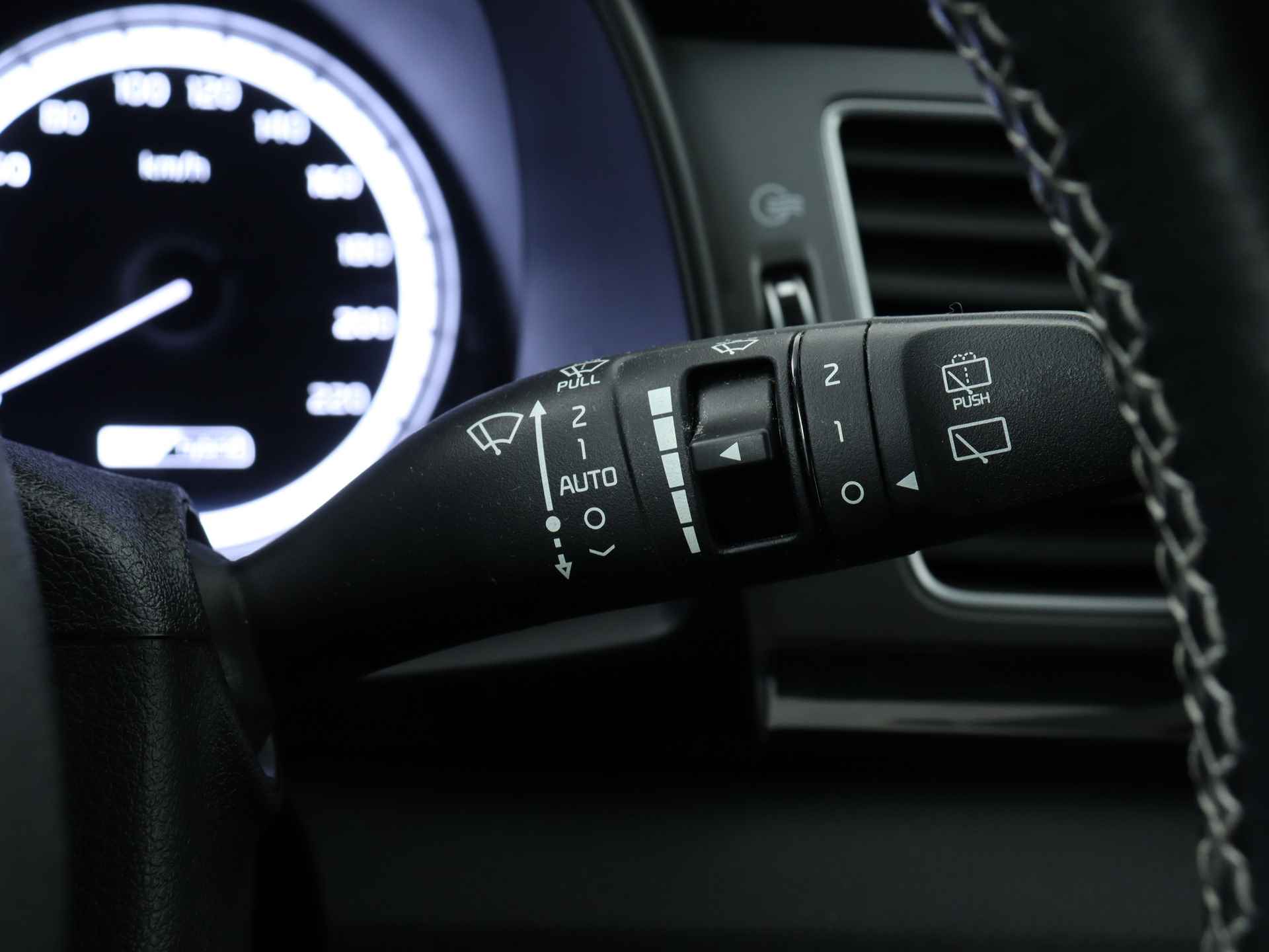 Kia Niro 1.6 GDi Hybrid BusinessLine | Camera | Lederen Bekleding | Stoel-/Stuurverwarming | Luxe auto | Keyless | Navigatie | Trekhaak | - 25/45