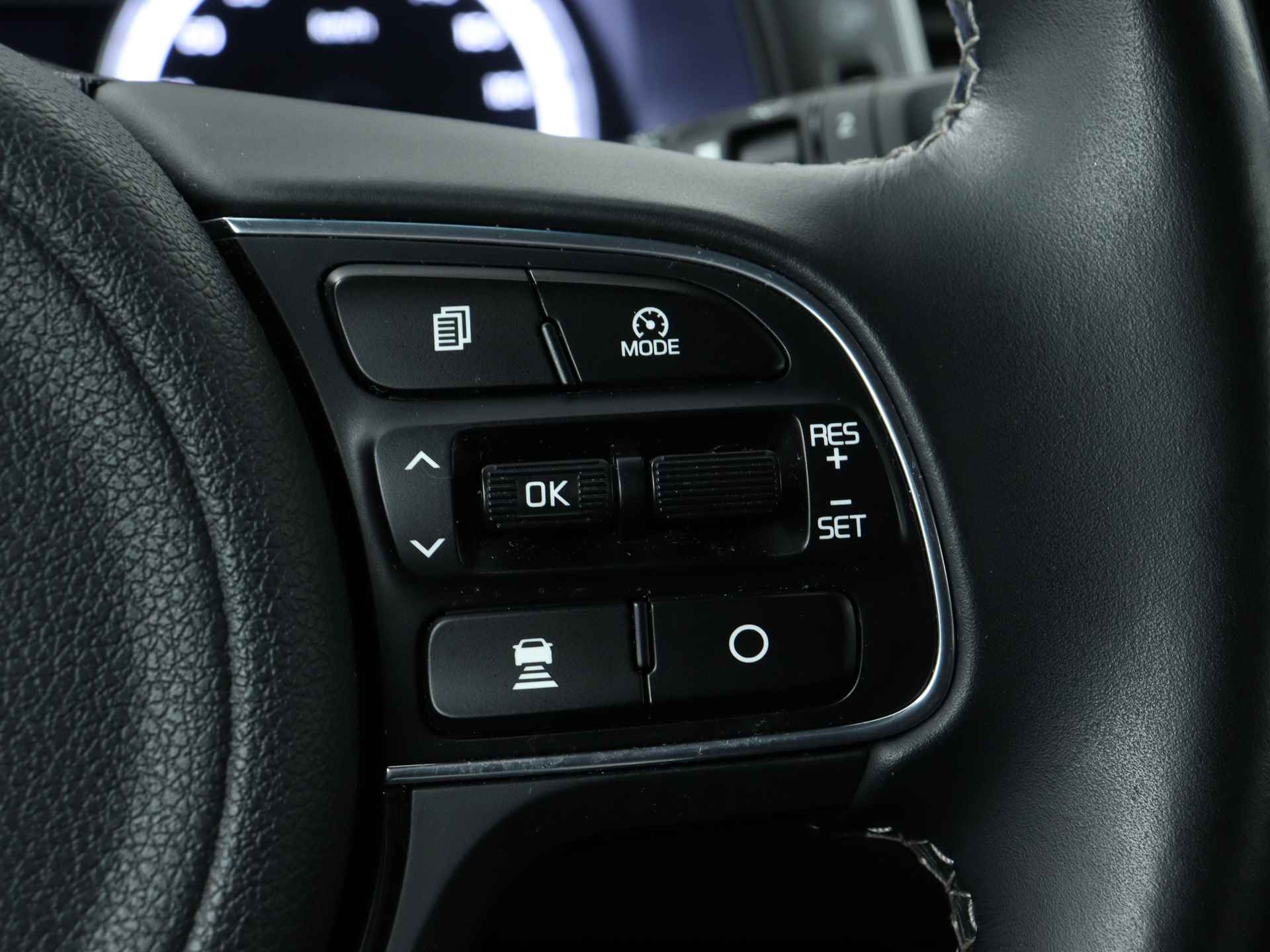Kia Niro 1.6 GDi Hybrid BusinessLine | Camera | Lederen Bekleding | Stoel-/Stuurverwarming | Luxe auto | Keyless | Navigatie | Trekhaak | - 26/45