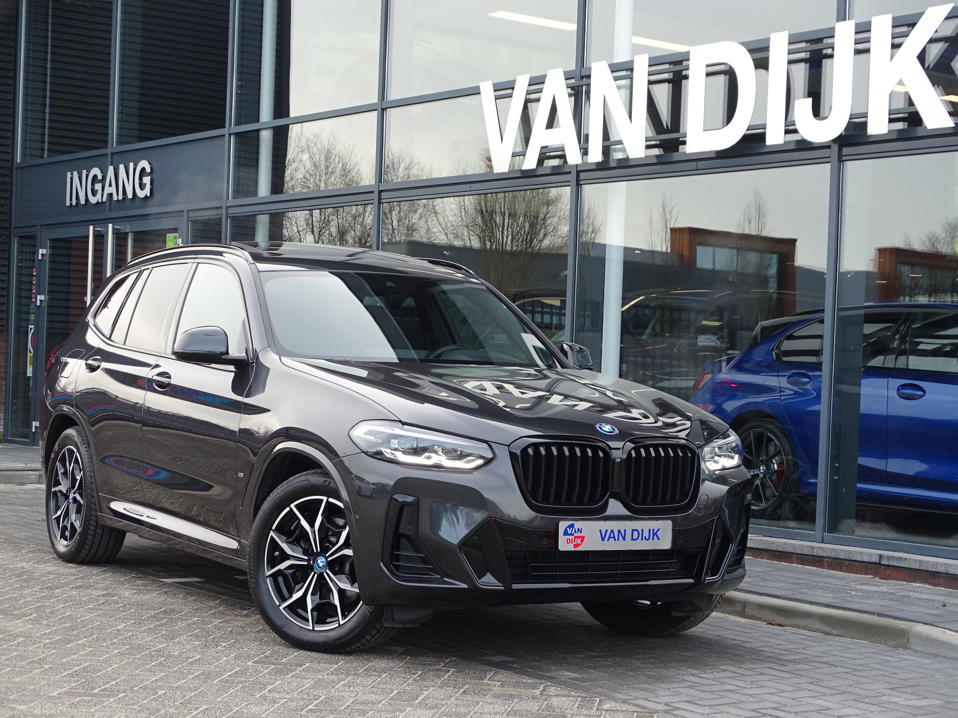 BMW X3 xDrive30e High Exe M Sport Pro. Pano.Dak Elek.stoelen Leder Head-up Harman/Kardon Driv. Ass. Cockpit.Pro. 19"LM Velgen