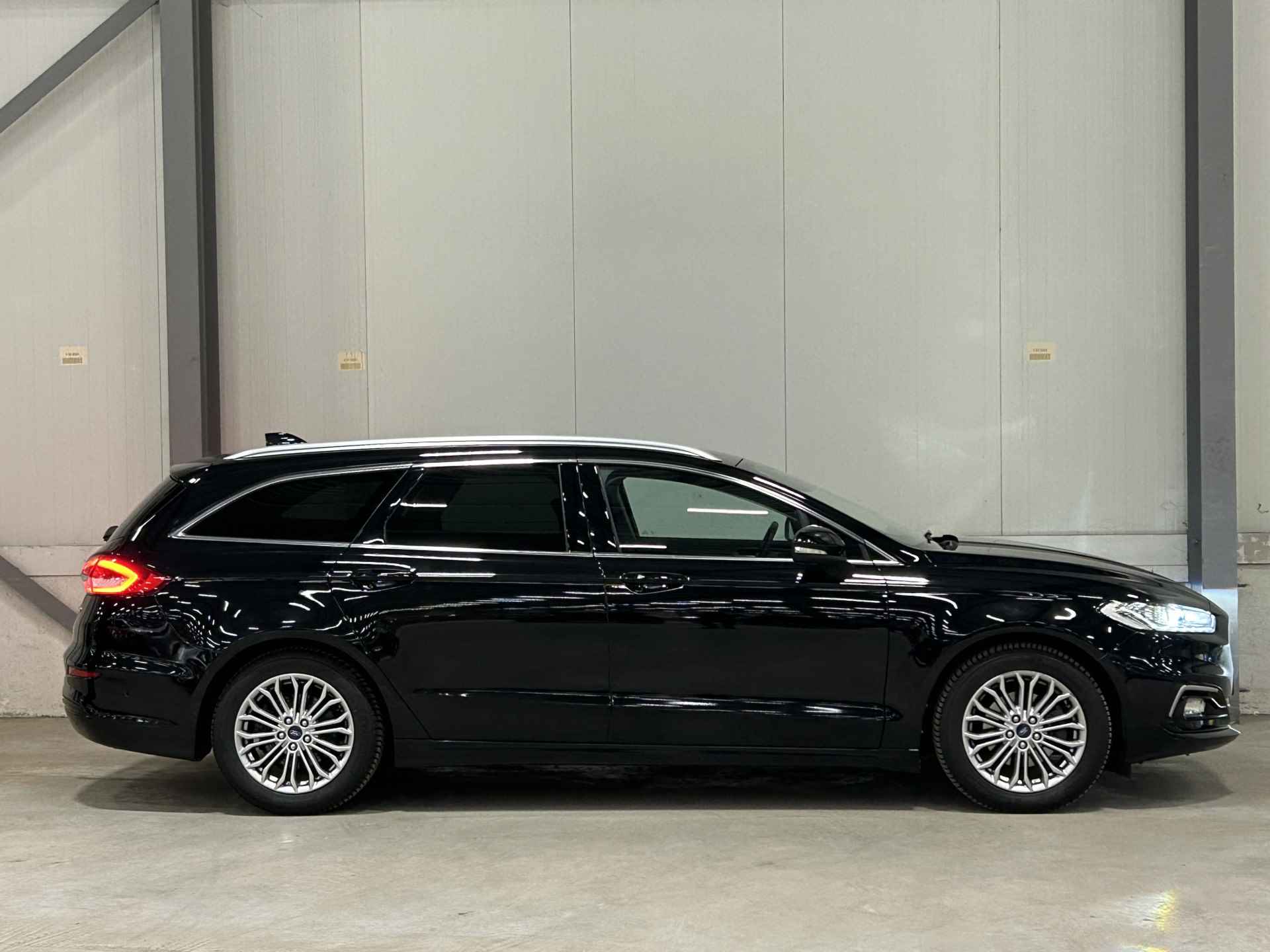 Ford Mondeo Wagon 2.0 IVCT HEV Titanium | Lederen bekleding | Trekhaak | LED | Carplay | Camera | Dodehoek detectie | Stoelverwarming | - 15/37