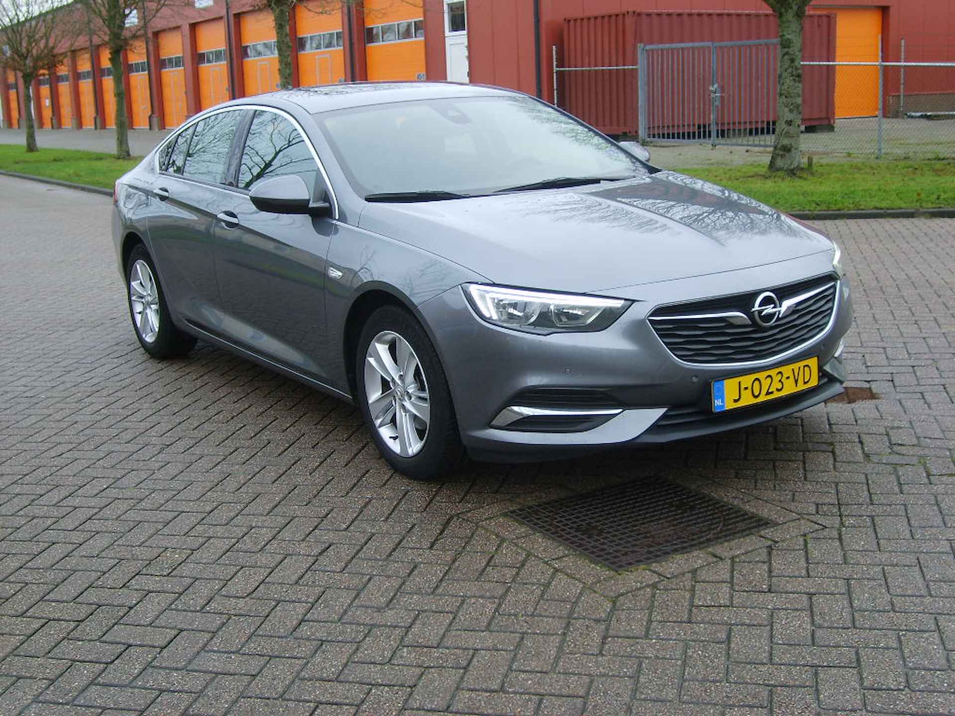 Opel Insignia Grand Sport 1.5 Turbo Business Executive - 3/22