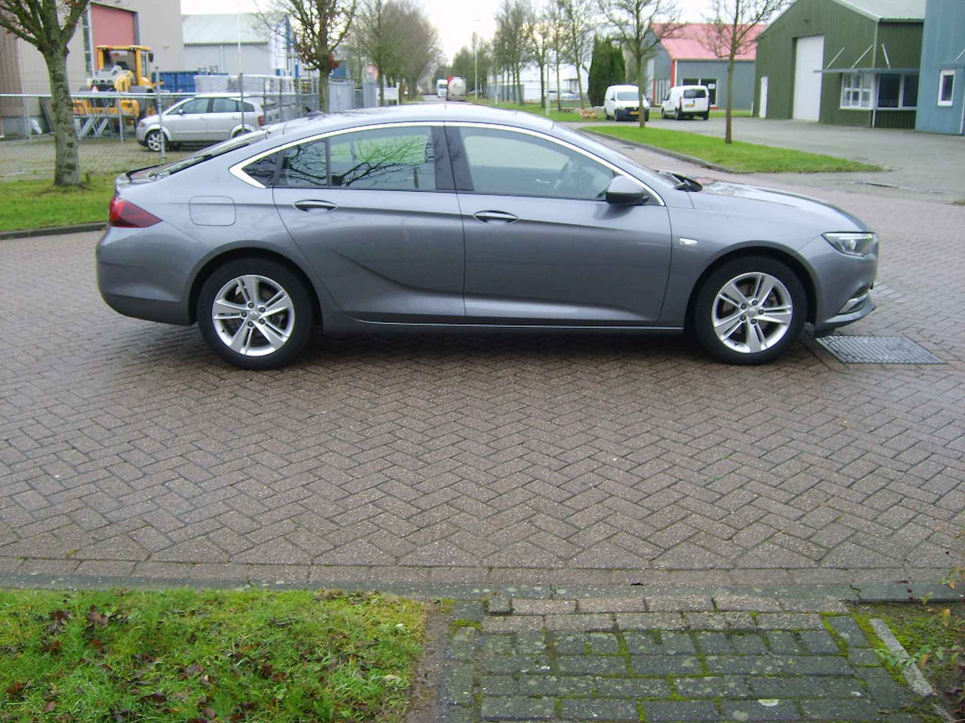 Opel Insignia Grand Sport 1.5 Turbo Business Executive - 4/22