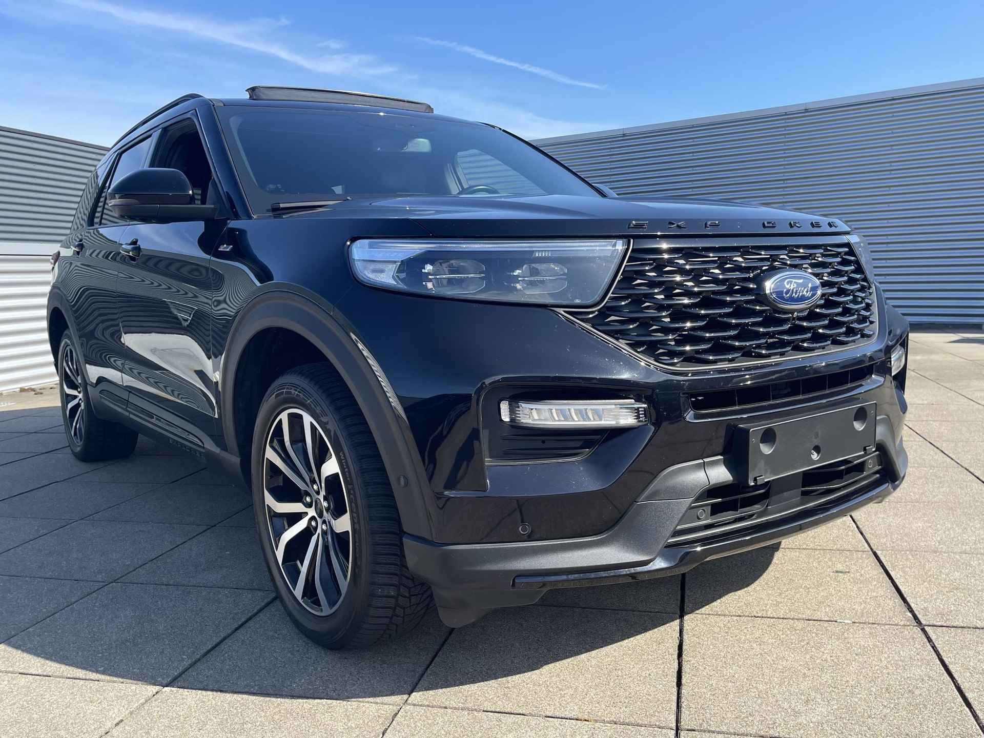 Ford Explorer 3.0 V6 EcoBoost PHEV ST-Line - 8/39