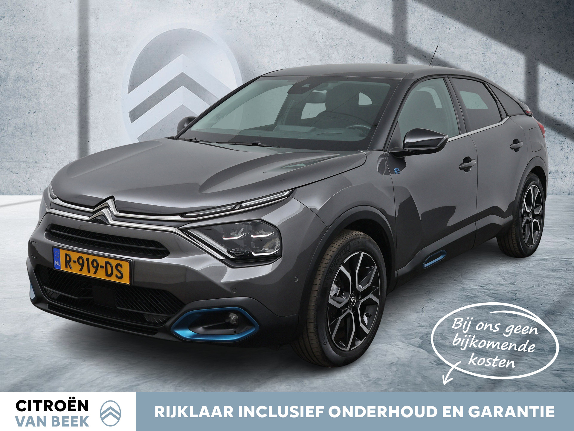 Citroën Ë-C4 Feel Pack 50 kWh | Rijklaar | Parkeersensoren rondom | Comfort stoelen | Head up Display | Camera achter |