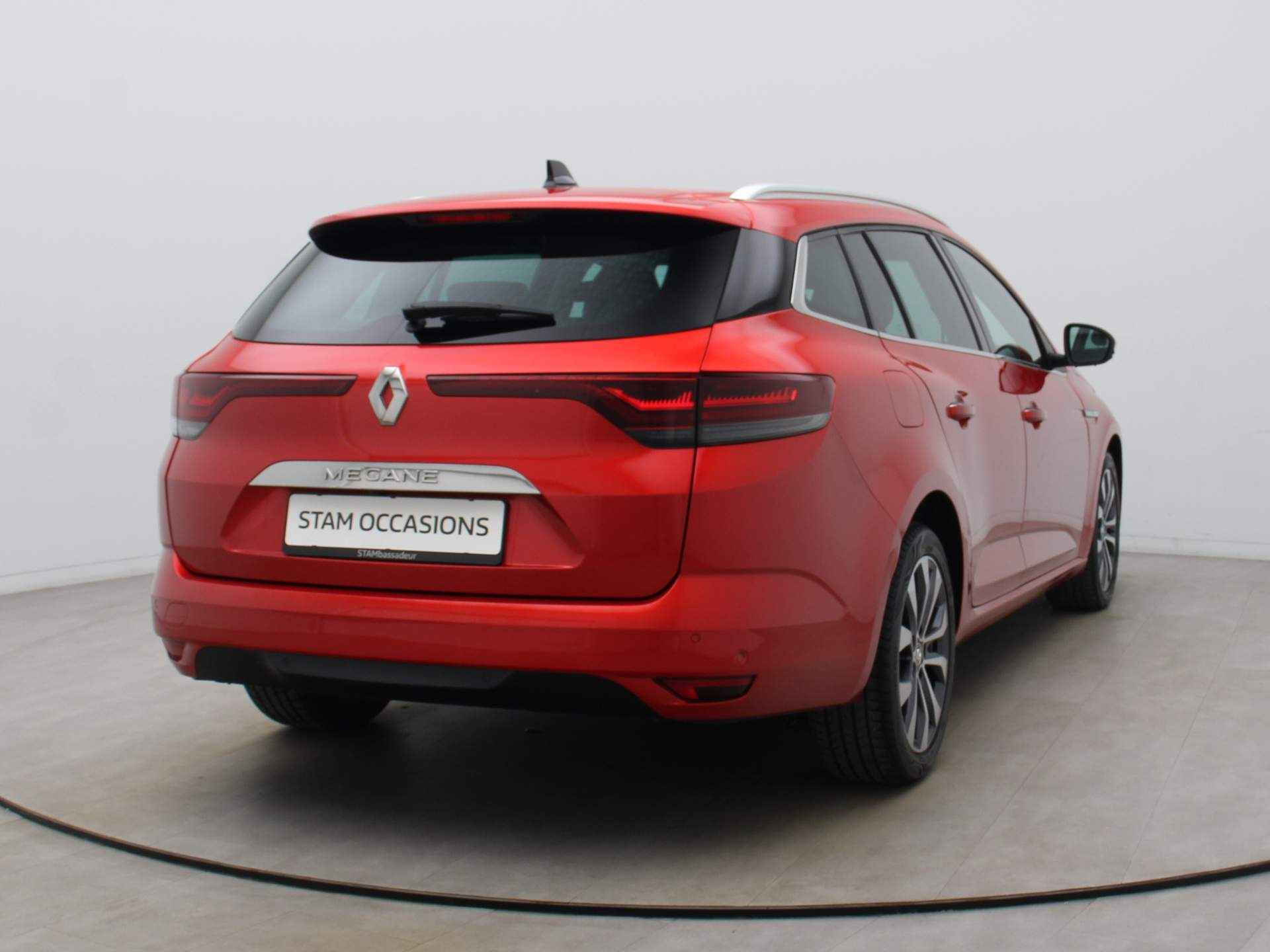 Renault Mégane Estate TCe 140pk Techno EDC/AUTOMAAT Camera | Climate | Navi | Parksens. v+a | Stoelverwarming - 18/41