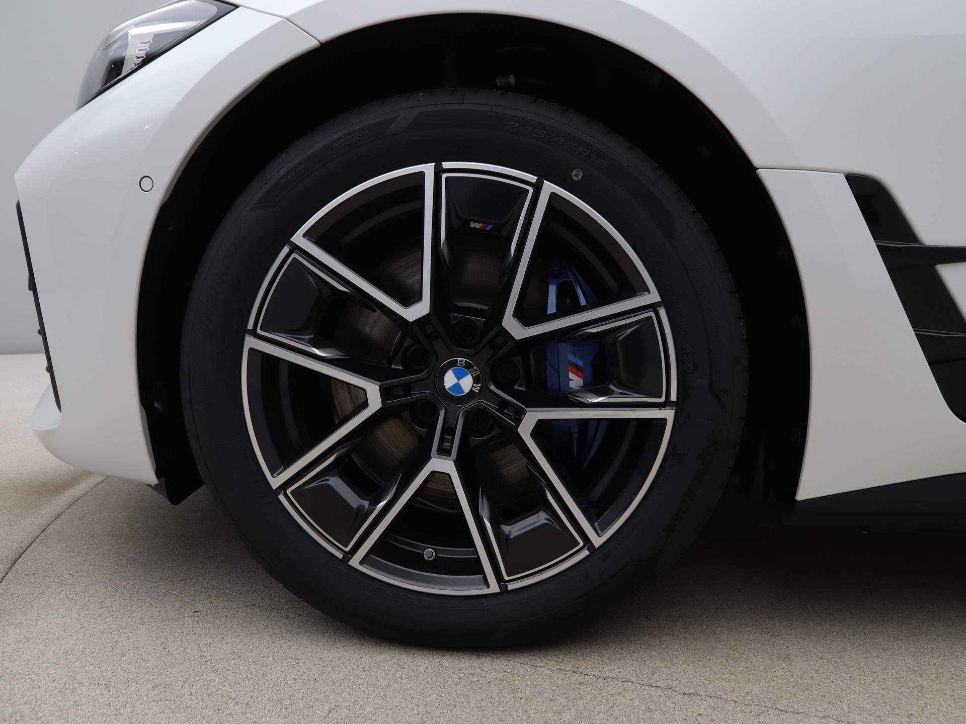 BMW i4 eDrive35 70 kWh - 20/25