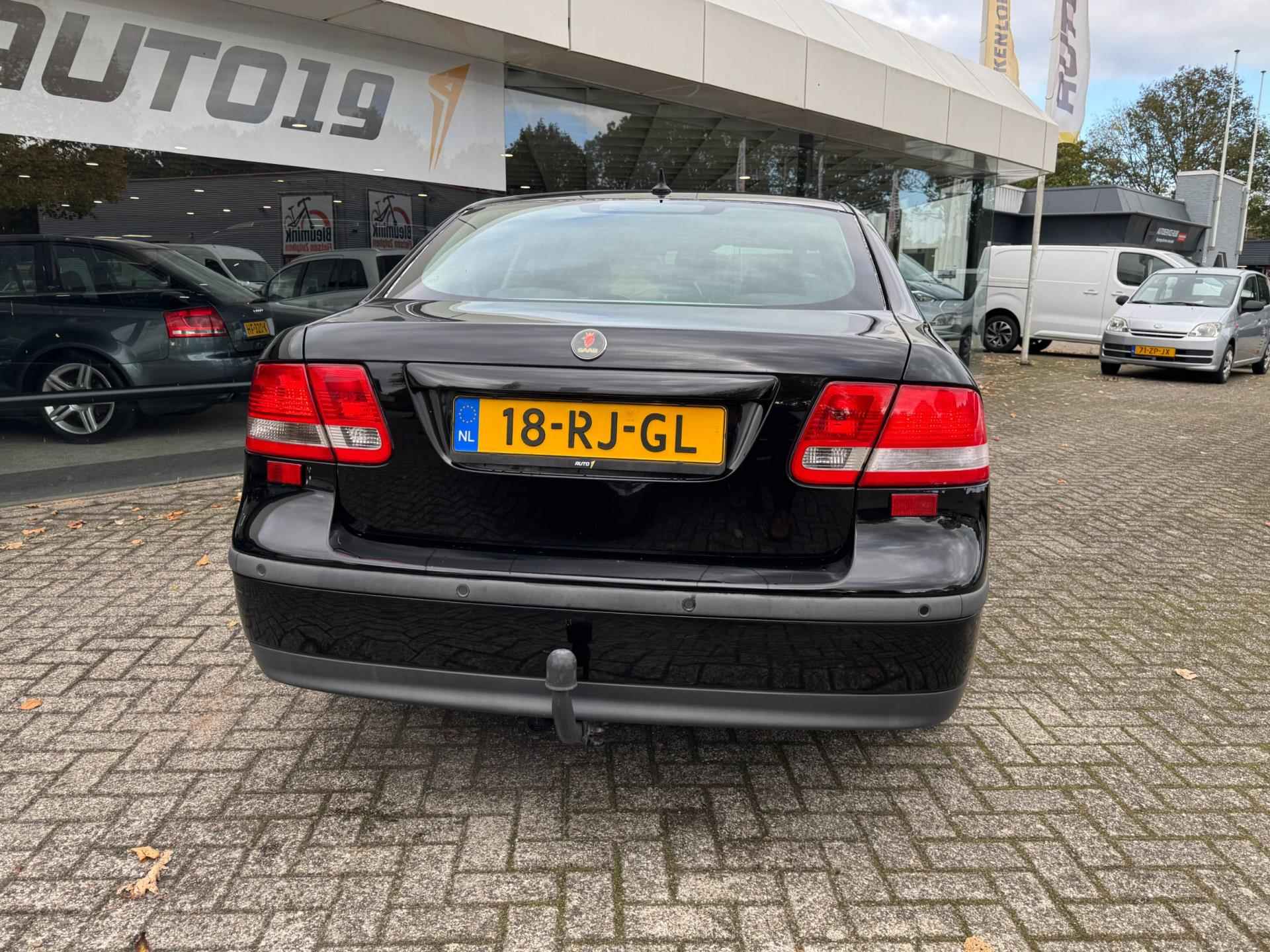 Saab 9-3 Sport Sedan 1.8t (2.0L 16v Turbo) Linear Business Fase I - 14/15