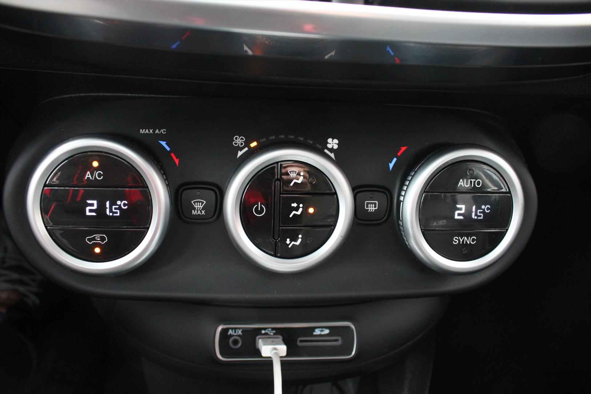 FIAT 500X 1.4 Turbo *Lounge* | Door ons onderhouden | Schuifdak | Navigatie | Half-Leder | Cruise & Climate Control | - 13/25