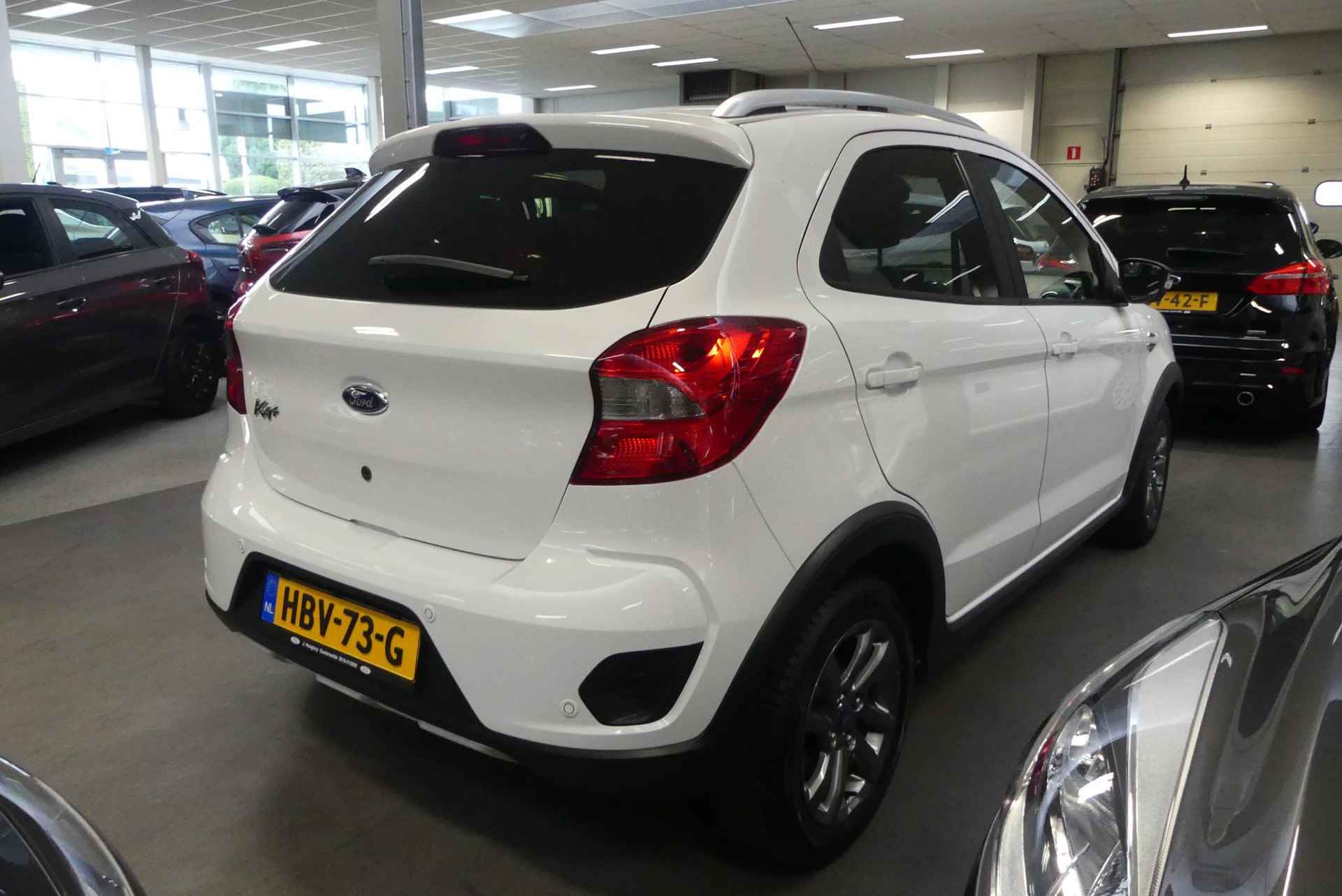 Ford Ka+ 1.2 Active APPLE CARPLAY.AIRCO.CRUISE.D RIEM VERVANGEN. - 12/19