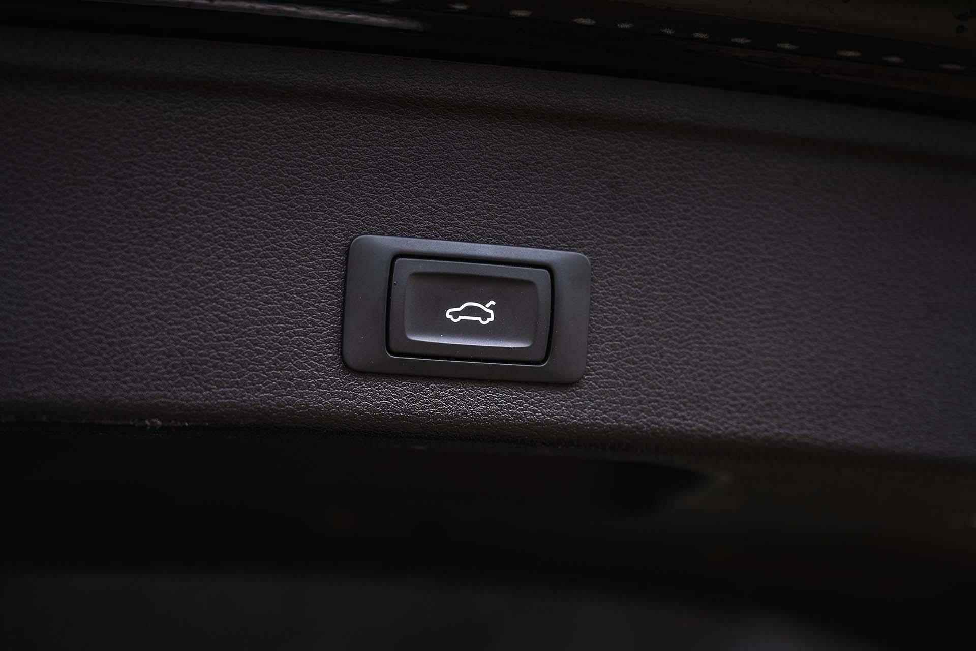Audi A4 Avant 2.0 TFSI 3x S-Line Black Optic ACC Virtual 19' - 49/53
