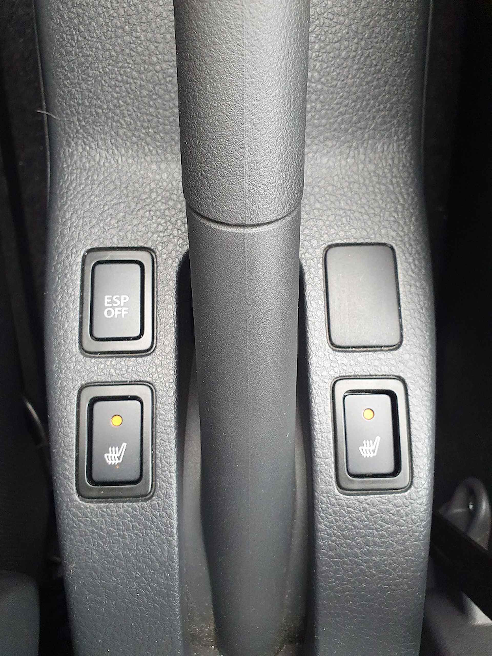 Suzuki SX4 1.6 Executive Climate Control, Cruise Control, Keyless Entry, Stoelverwarming, Radio, Bluetooth - 12/21