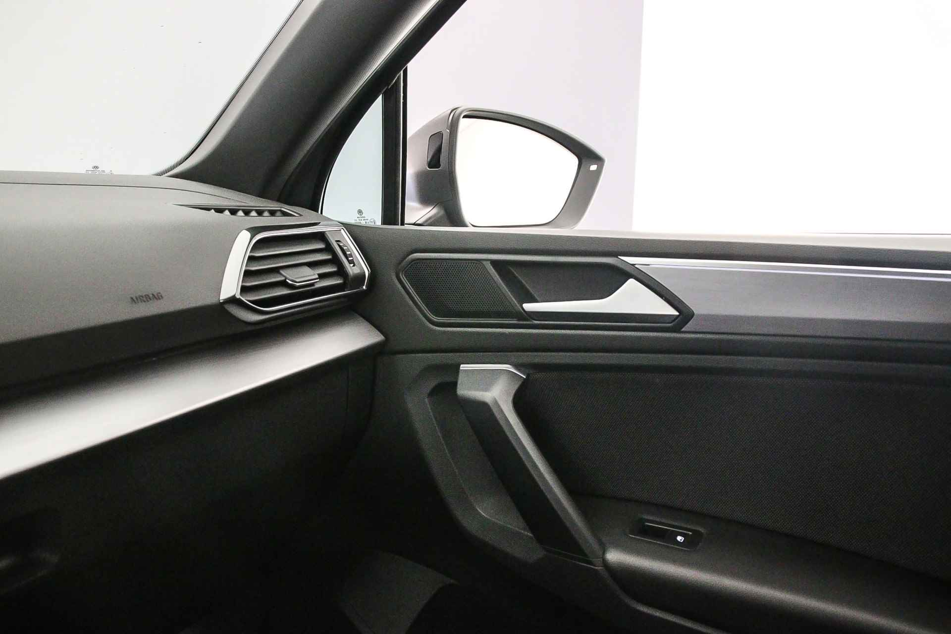 SEAT Tarraco FR 1.4 TSI e-Hybrid 245pk DSG Automaat Panoramadak, 360 camera, Elektrische achterklep, Adaptive cruise control, Navigatie, Airco, Stoelverwarming, LED verlichting, Stuurwiel verwarmd, Parkeersensoren - 38/53