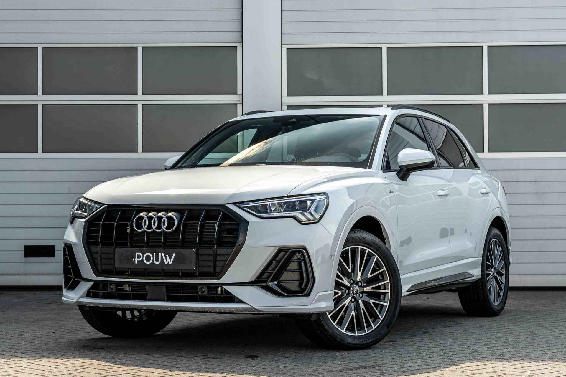 Audi Q3 35 TFSI 150pk S Edition Competition | Panoramadak | Achteruitrijcamera - 53/53