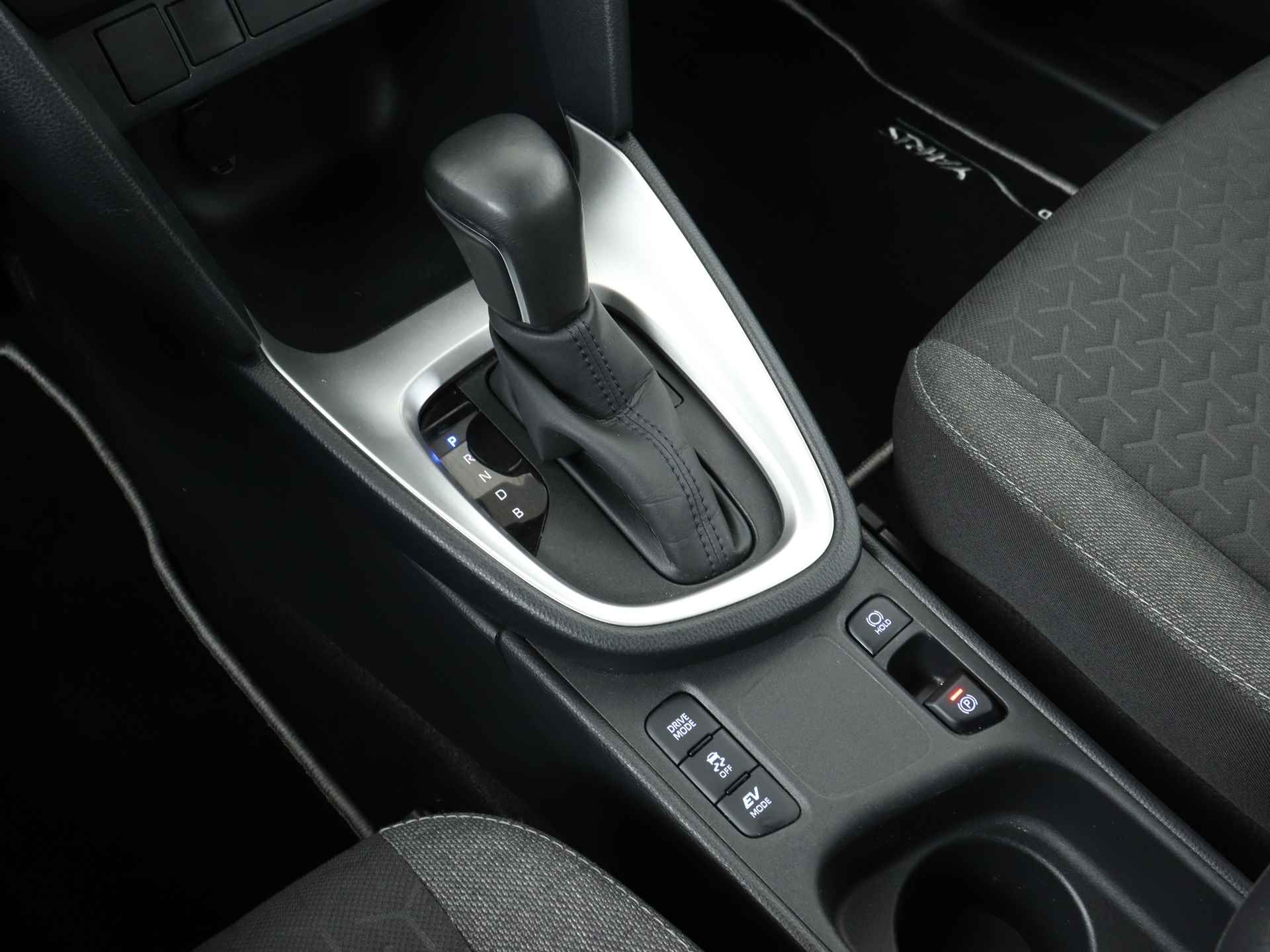 Toyota Yaris Cross 1.5 Hybrid Active | Camera | Apple Carplay & Android Auto | Adap. Cruise Control | Climate Control | - 13/42