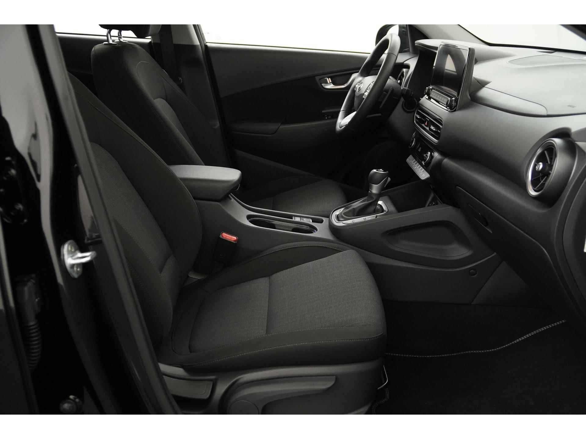 Hyundai KONA 1.6 GDI HEV Comfort Facelift | Camera | Carplay | Krell HiFi | Winter pakket |  Zondag Open! - 3/41