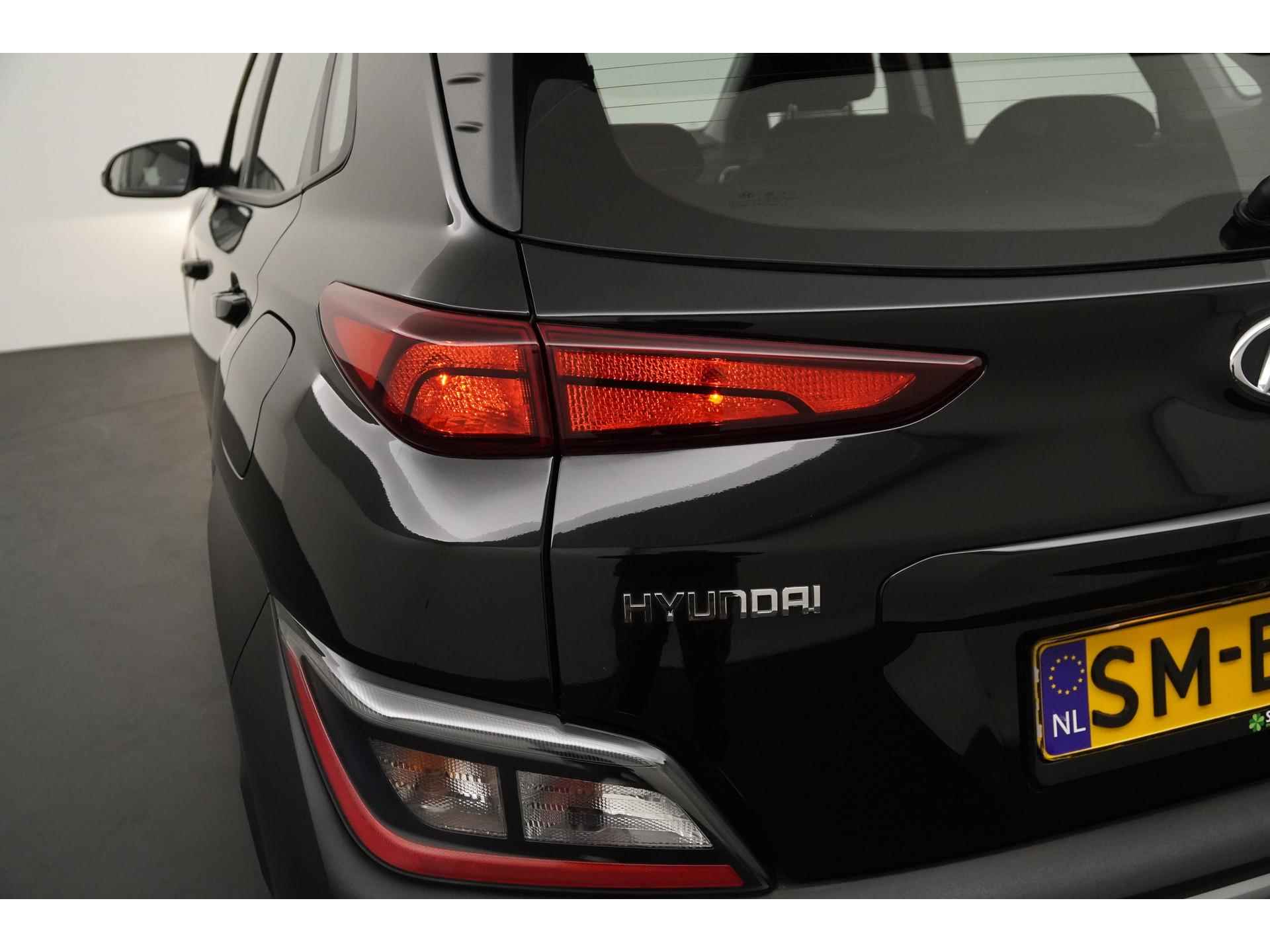 Hyundai KONA 1.6 GDI HEV Comfort Facelift | Camera | Carplay | Krell HiFi | Winter pakket |  Zondag Open! - 23/41
