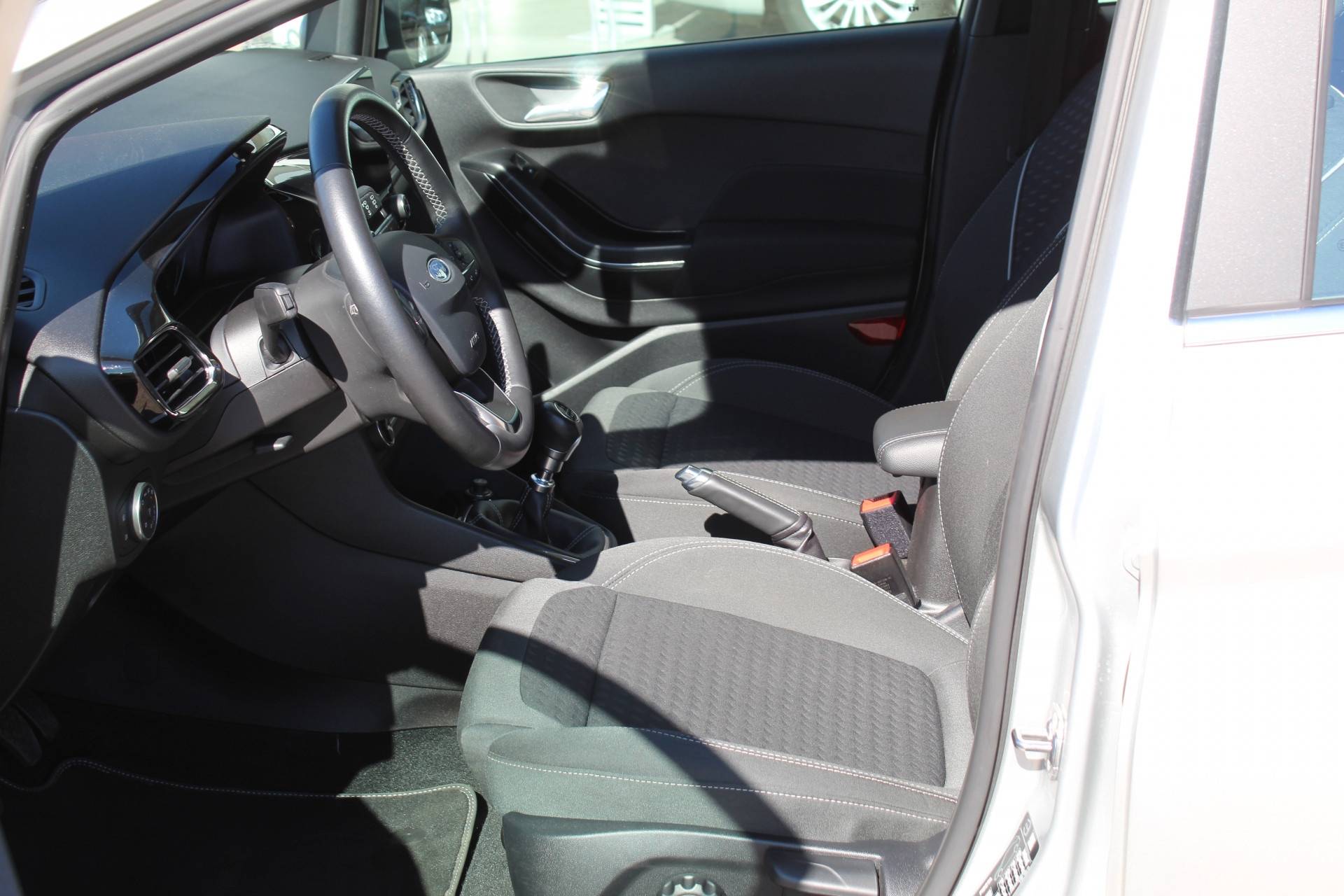 Ford Fiesta 1.0 EcoBoost Titanium, Climate control,Cruise control, NAV Nieuw model, vol opties! - 6/39