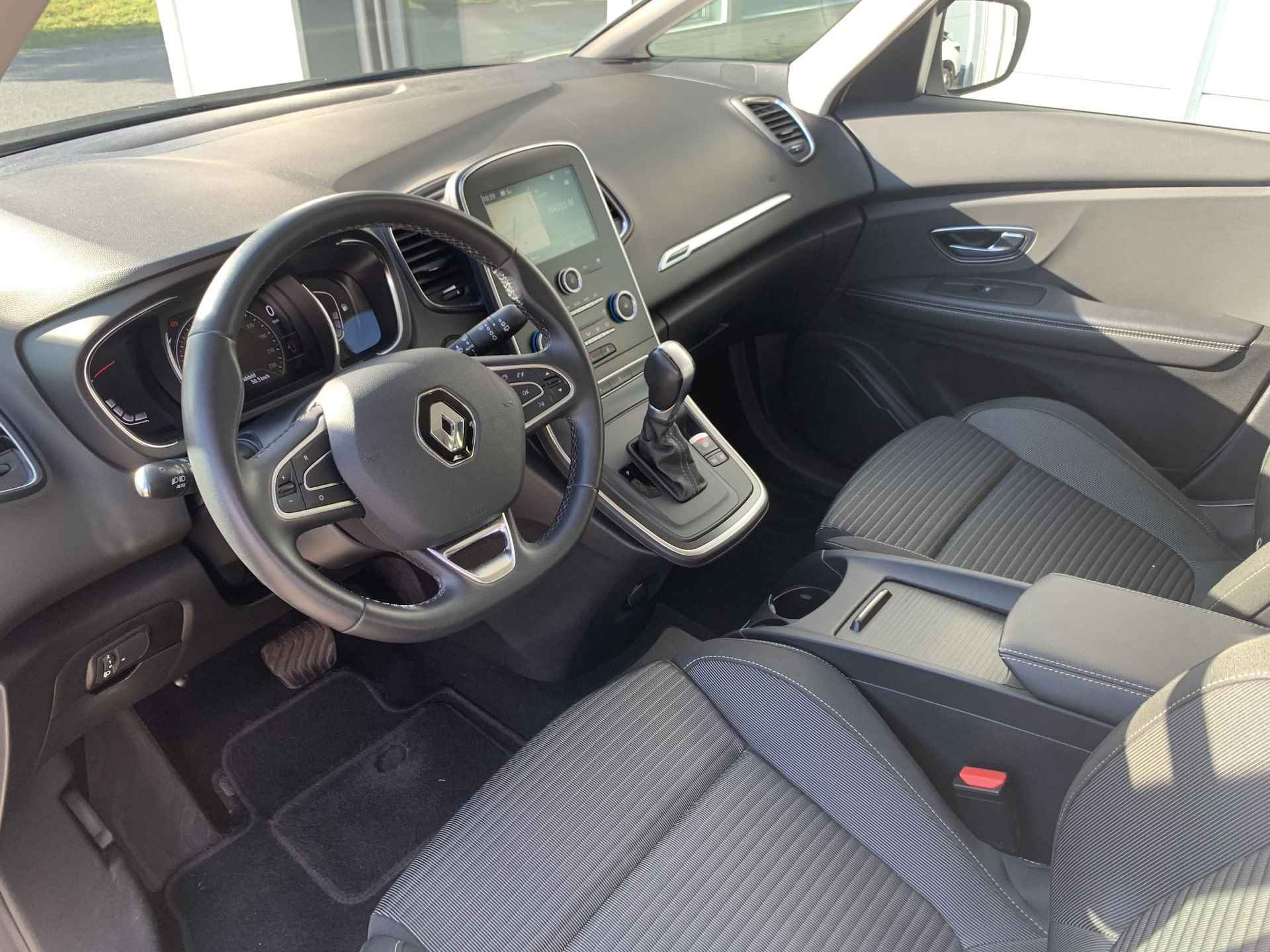 Renault Grand Scénic 1.3 TCe 140 EDC Limited | 7-Persoons | Achteruitrijcamera - 17/23