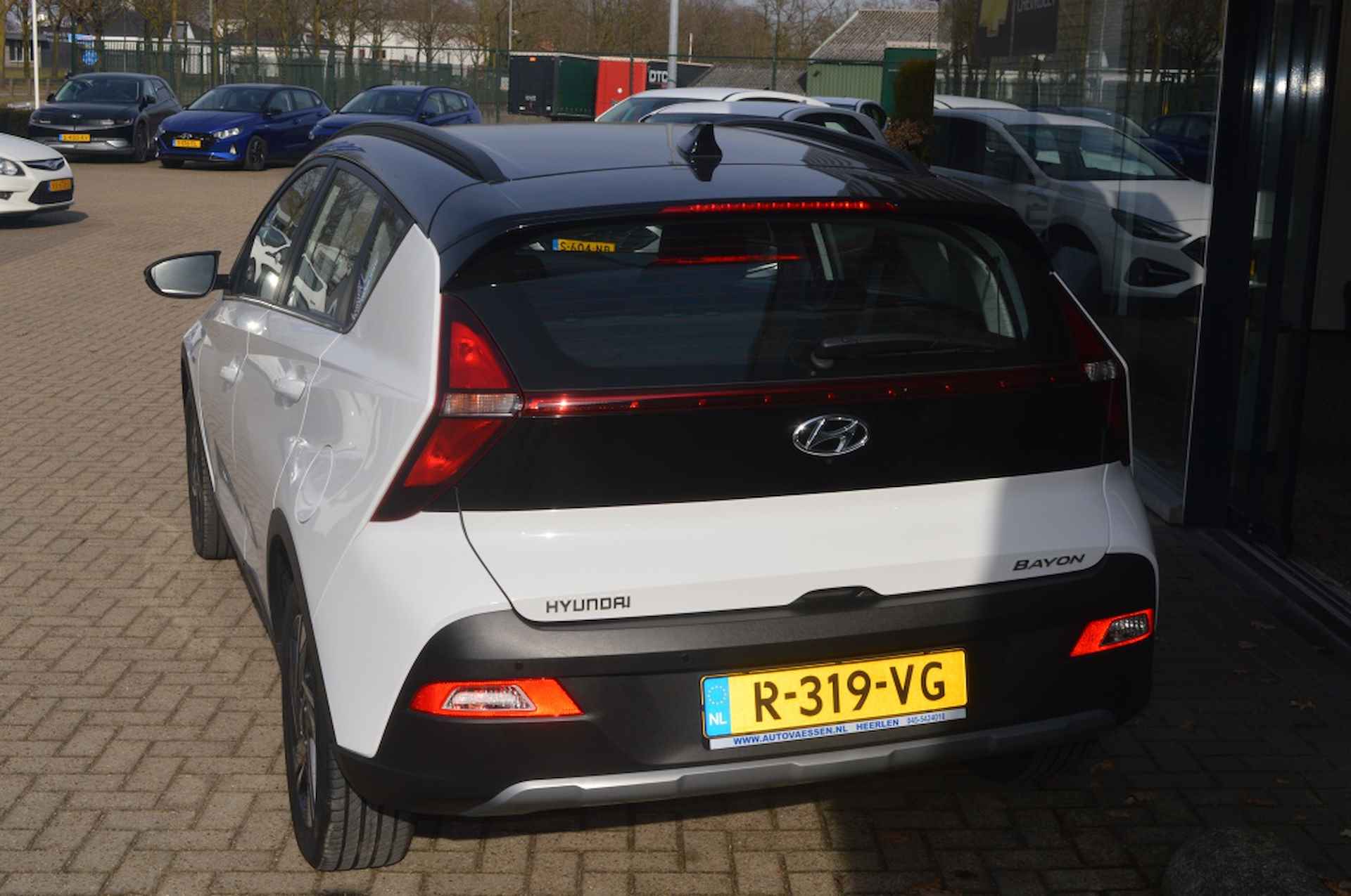 Hyundai Bayon 1.0 T-GDI Comfort NL-auto Cruise Camera Twotone - 6/19