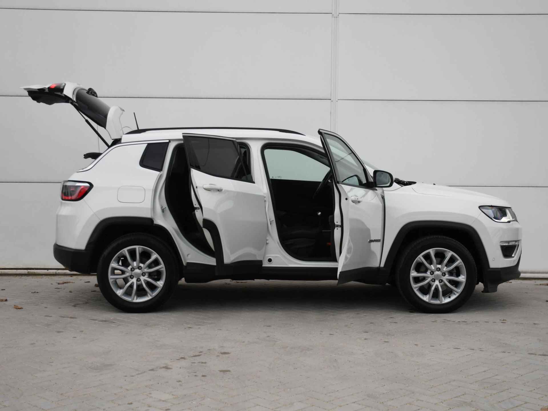 Jeep Compass Limited 1.3T 130pk NAVI | CRUISE | CLIMA | KEYLESS ENTRY | LANE DEPARTURE WARNING | CAMERA - 27/28