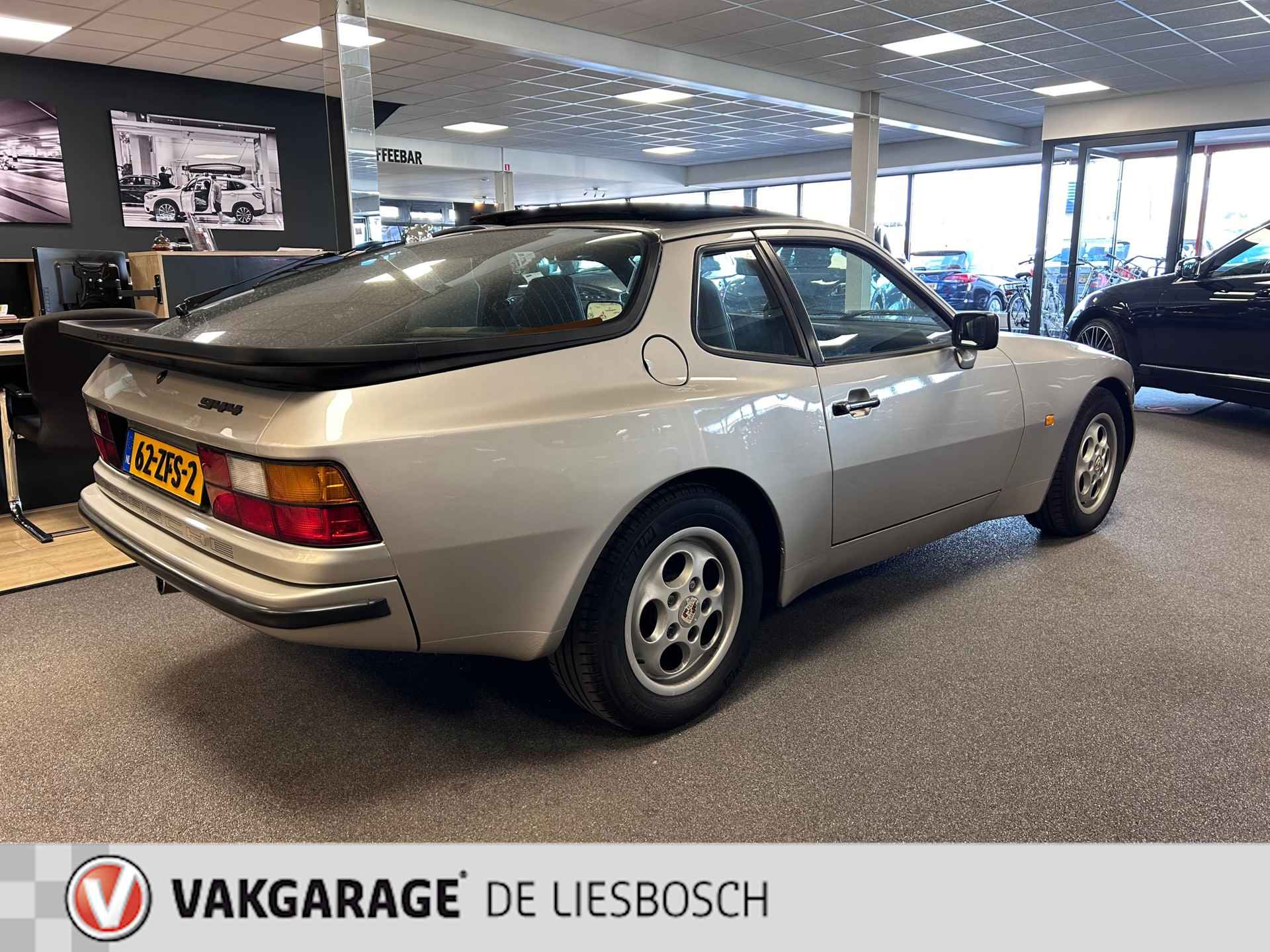 Porsche 944 2.5 Coupé/Airco/radio cd,nieuwe distributie - 6/31