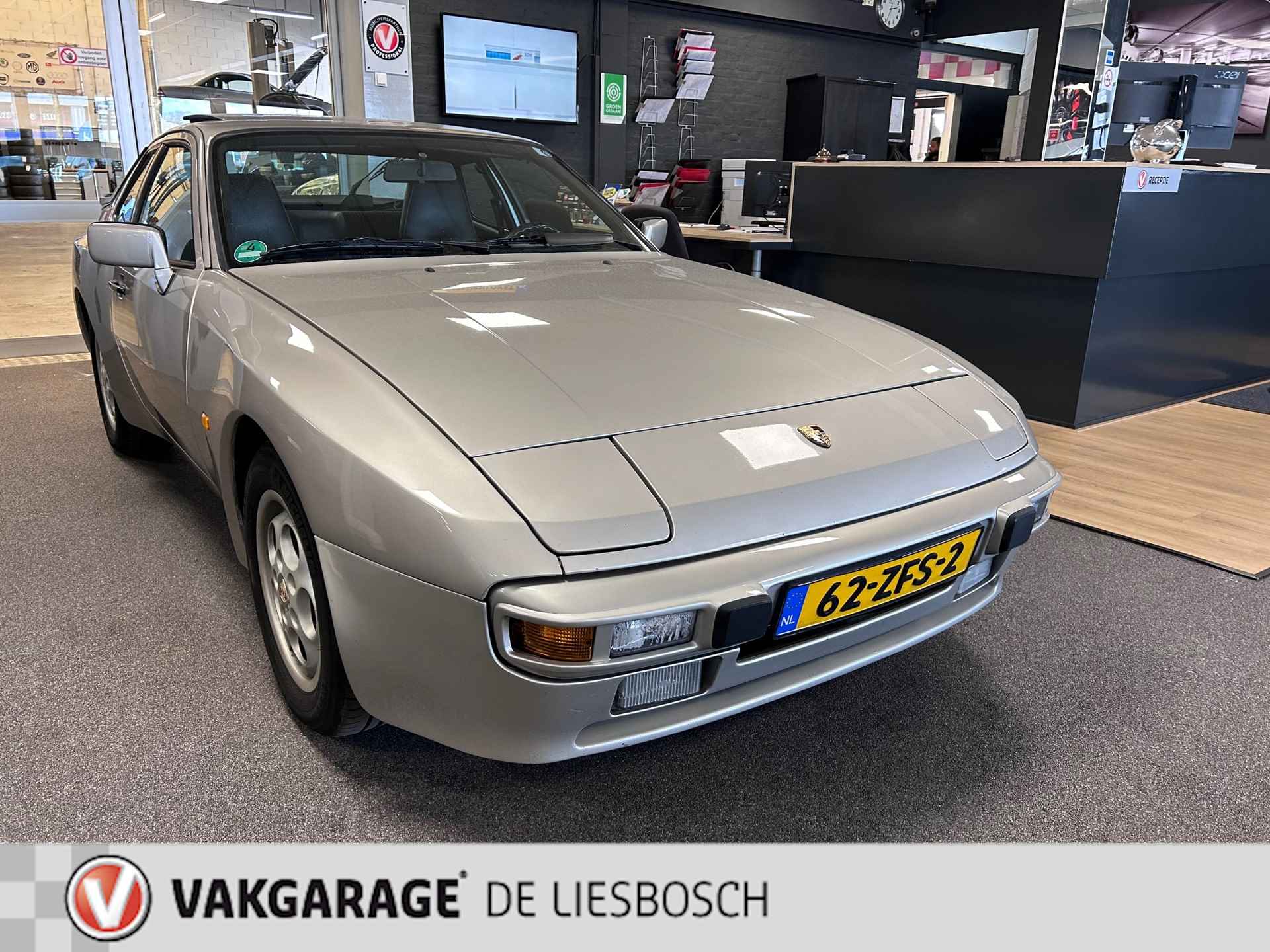 Porsche 944 2.5 Coupé/Airco/radio cd,nieuwe distributie - 8/31