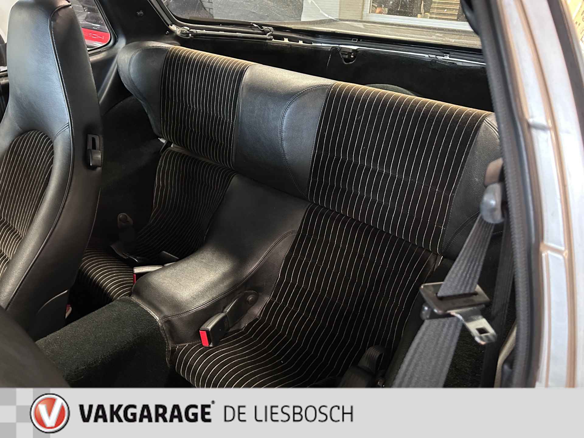 Porsche 944 2.5 Coupé/Airco/radio cd,nieuwe distributie - 17/31